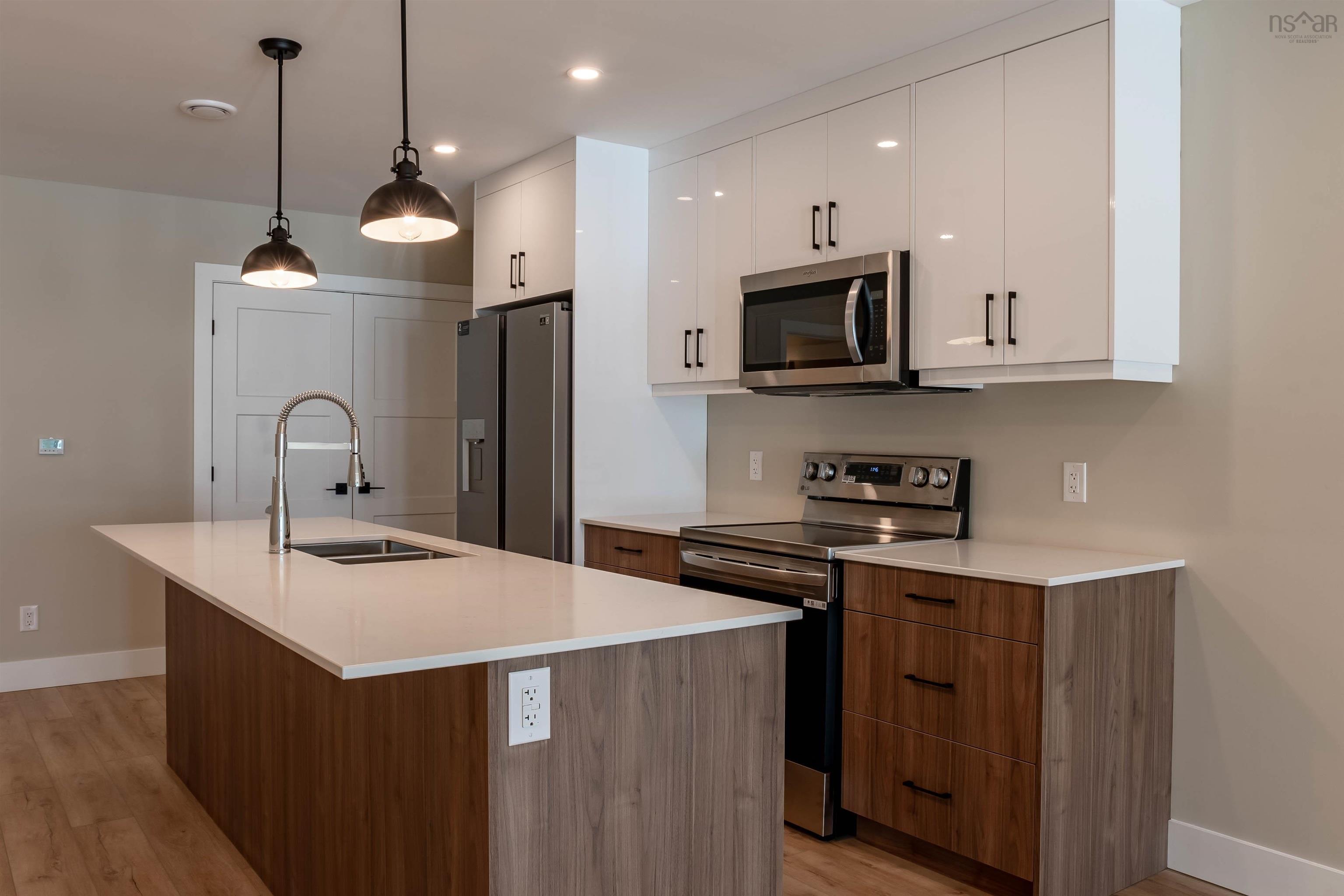 $439,900.00: 127 Kent Road, Lower Truro