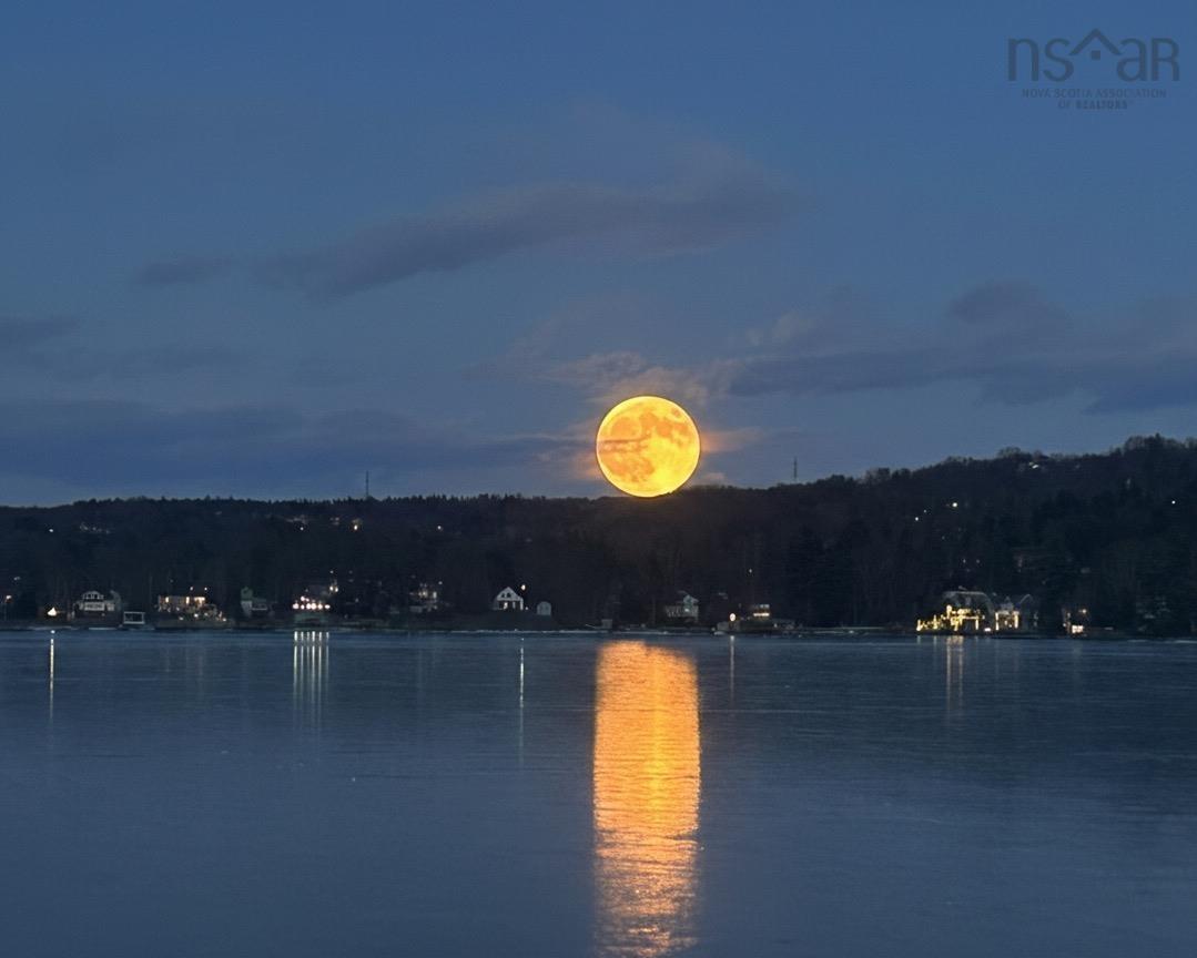 4 Arthur Lismer Court, Bedford, NS (MLS 202528919)