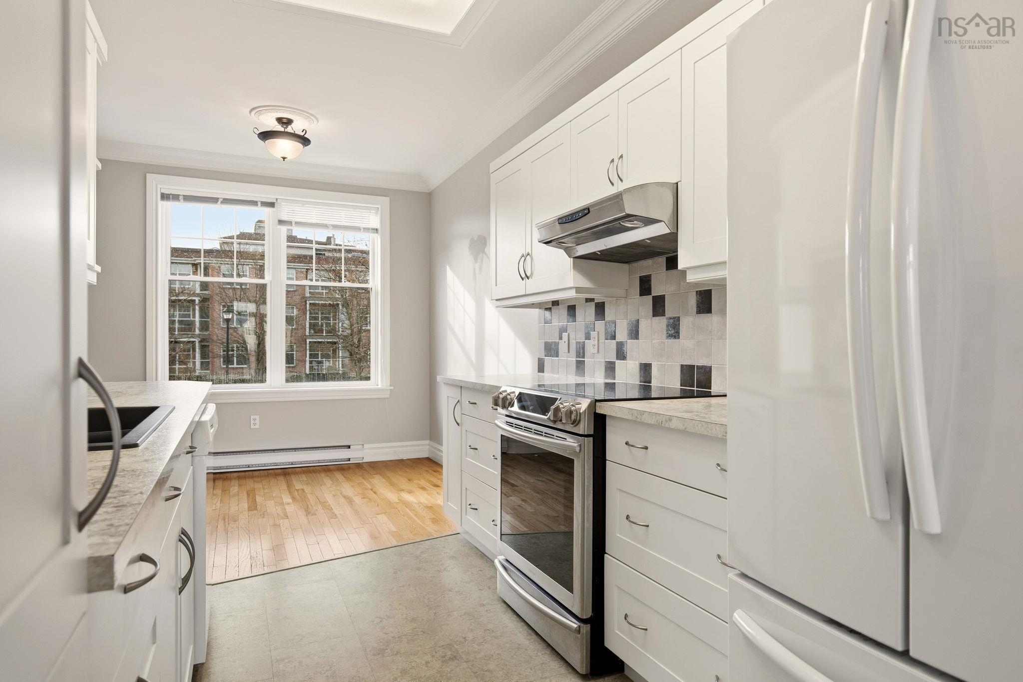 4 Arthur Lismer Court, Bedford, NS (MLS 202528919)