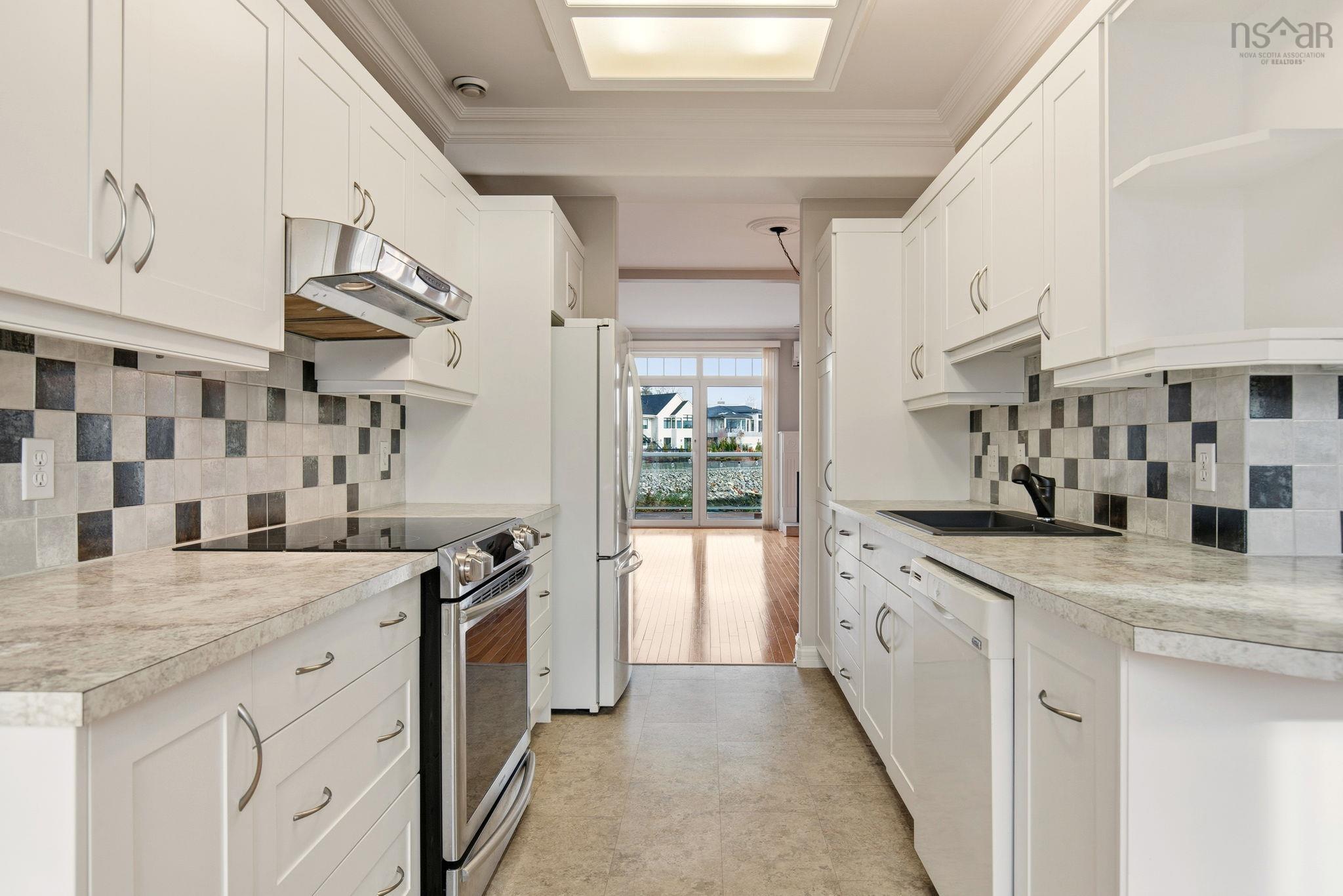 4 Arthur Lismer Court, Bedford, NS (MLS 202528919)