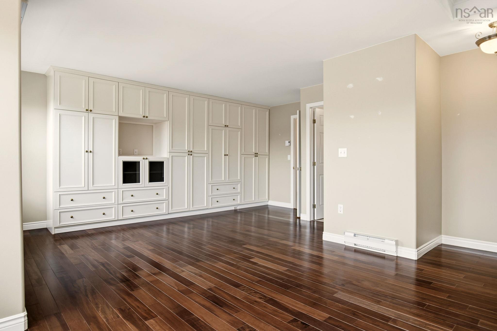 4 Arthur Lismer Court, Bedford, NS (MLS 202528919)