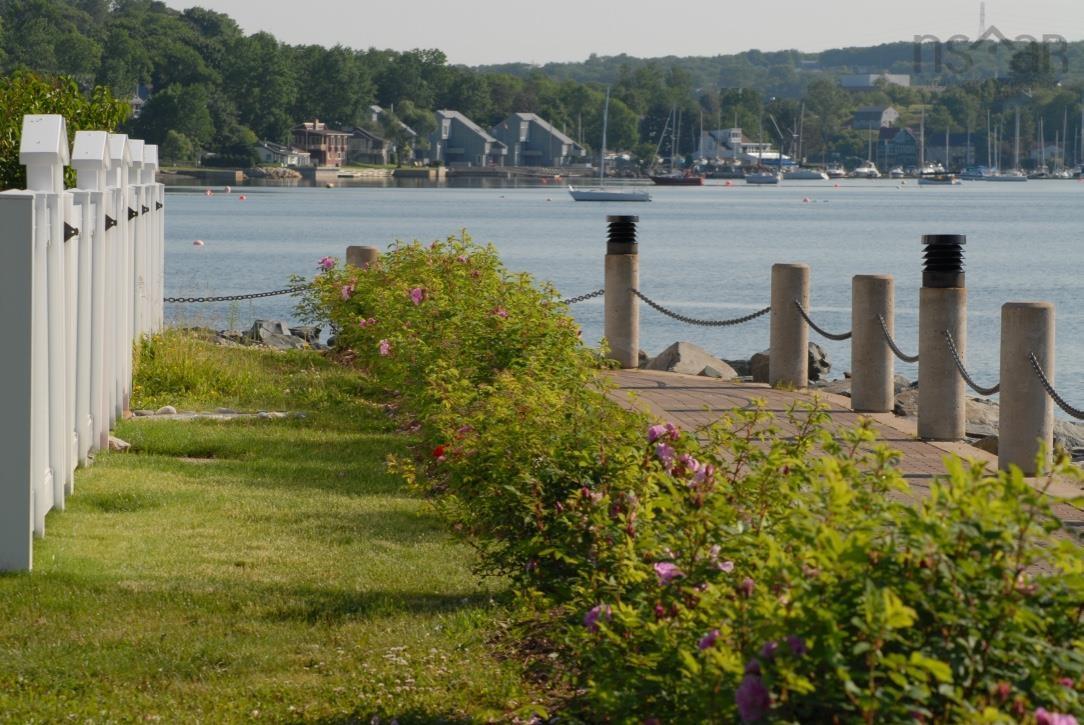 4 Arthur Lismer Court, Bedford, NS (MLS 202528919)