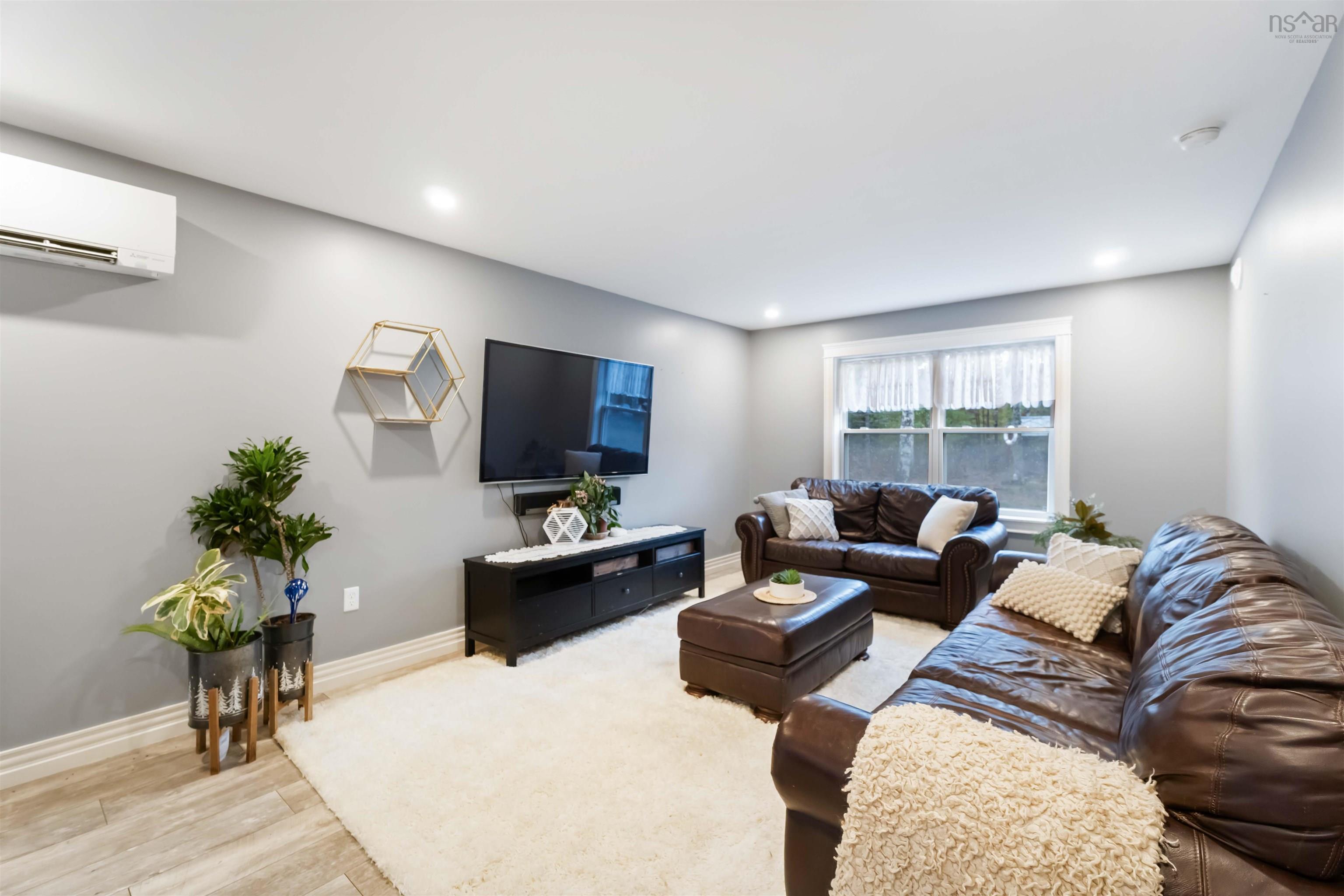 $774,900.00: 561 Hall Road, Millville