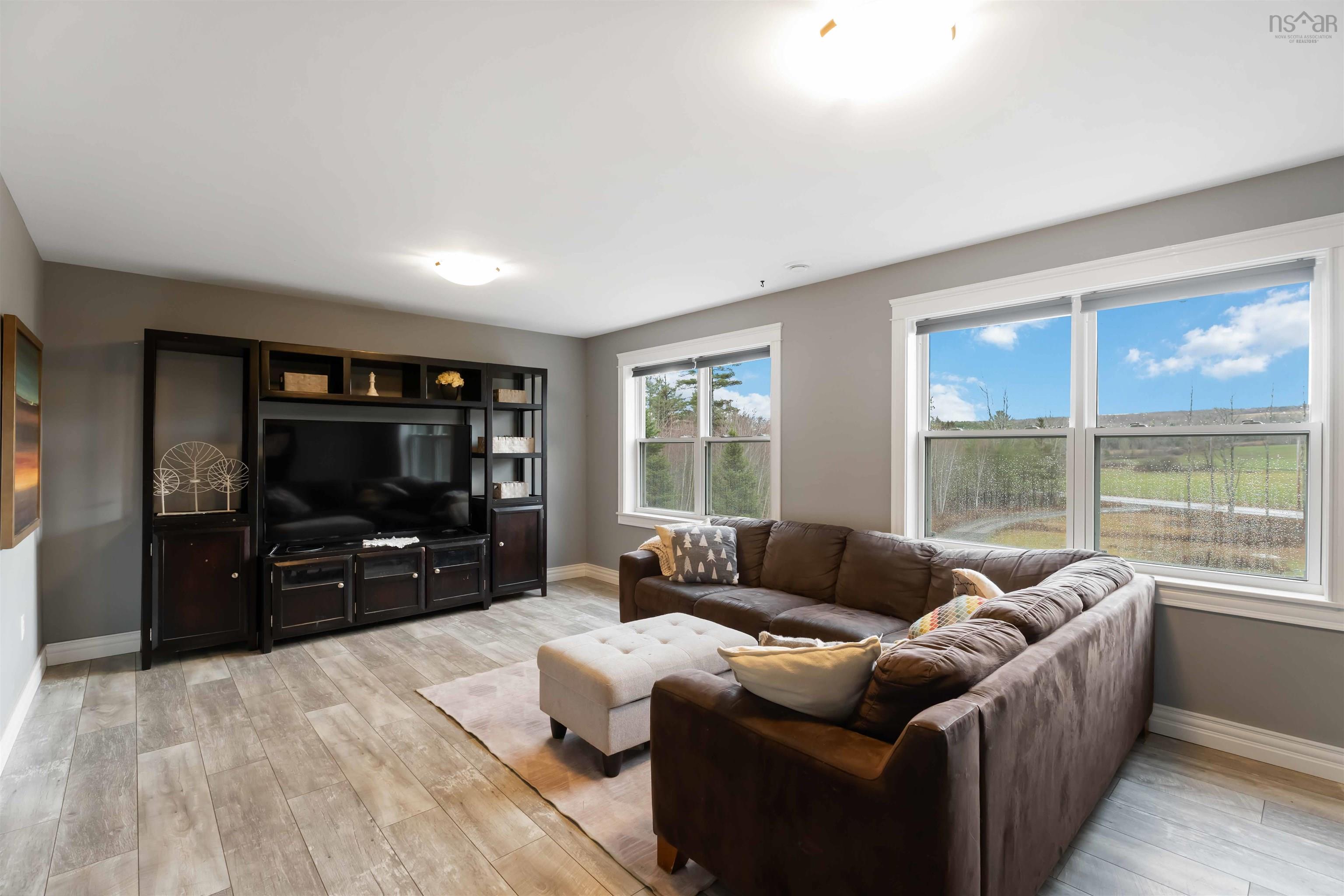 $774,900.00: 561 Hall Road, Millville