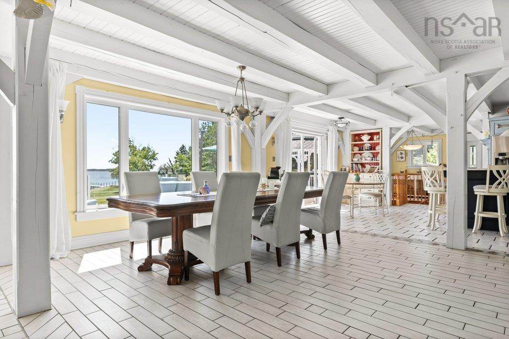$3,875,000.00: 226 Crandall Road, Martins Point