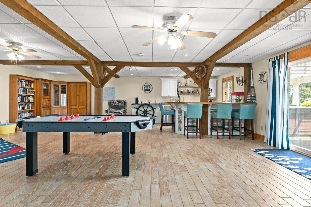 $3,875,000.00: 226 Crandall Road, Martins Point