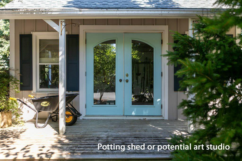$3,875,000.00: 226 Crandall Road, Martins Point