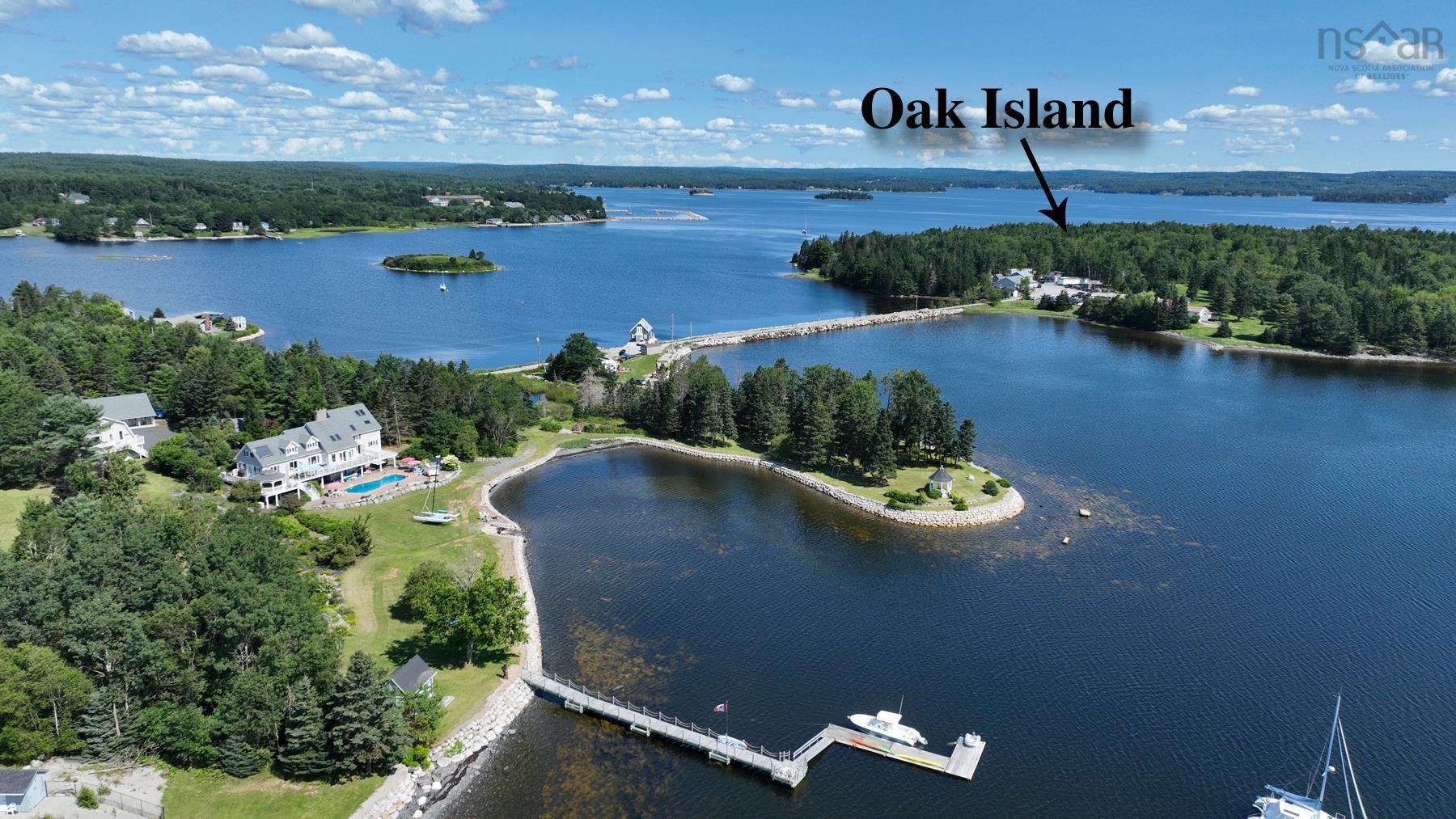 $3,875,000.00: 226 Crandall Road, Martins Point