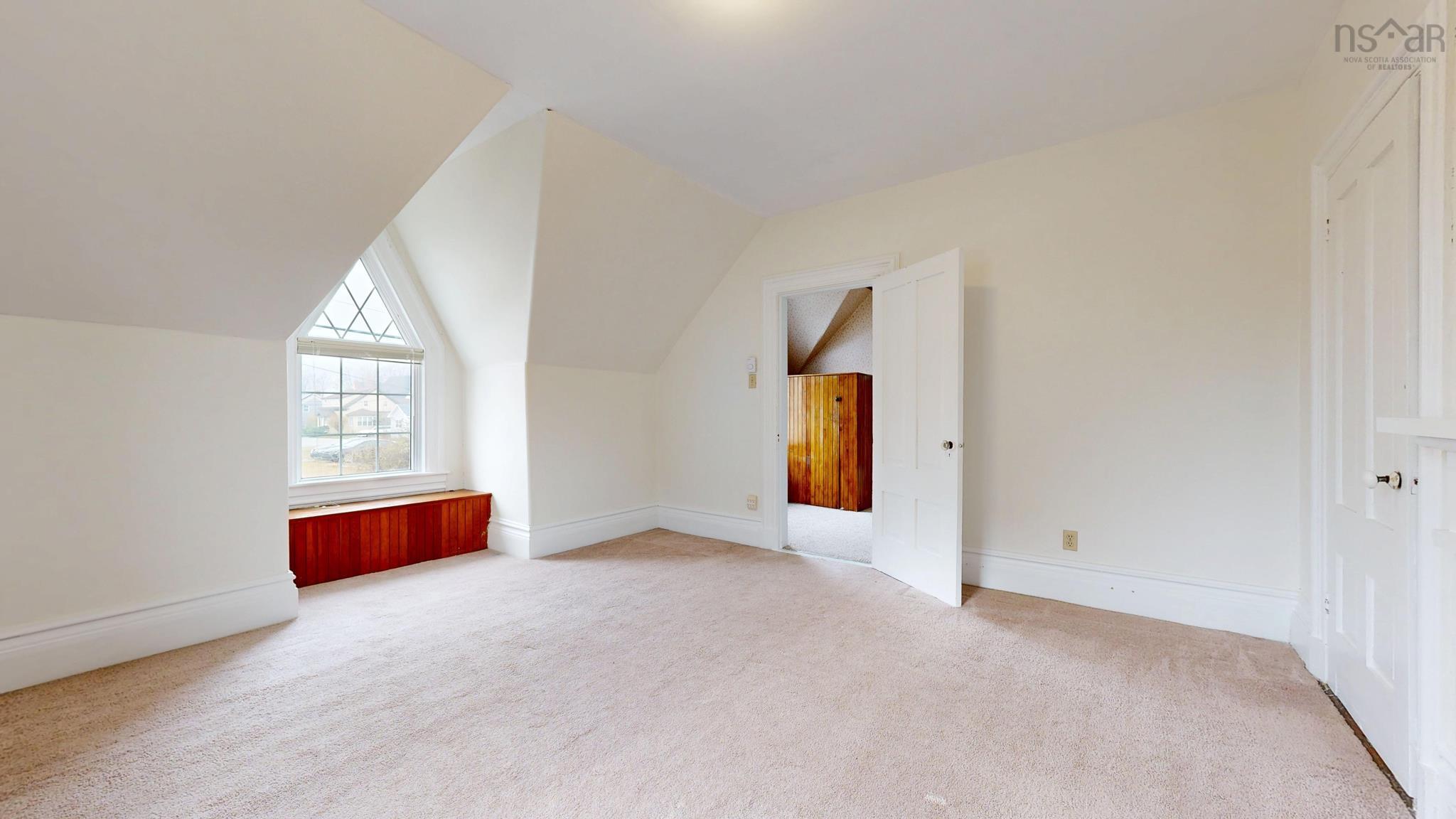 $299,000.00: 20 North Street, Lockeport