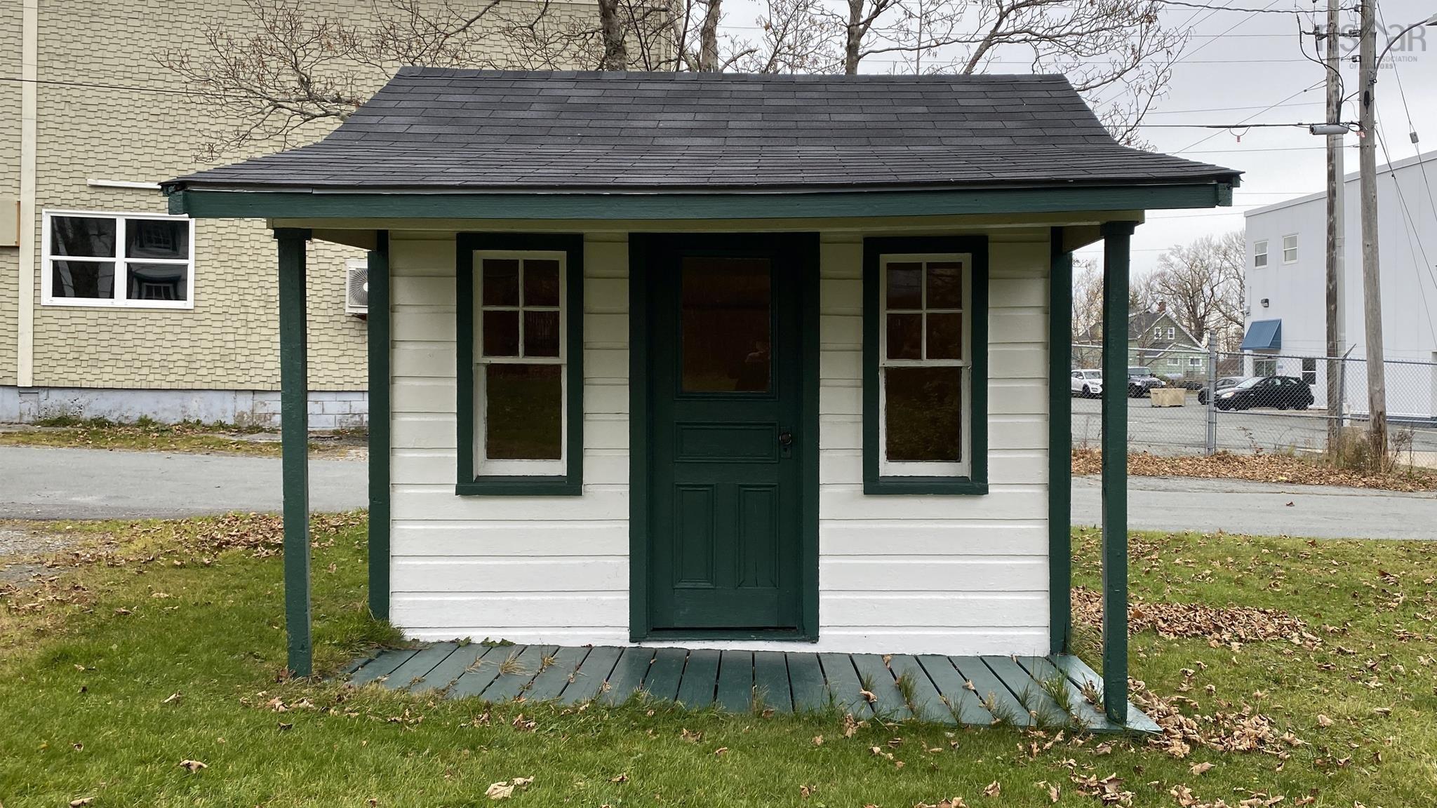 $299,000.00: 20 North Street, Lockeport