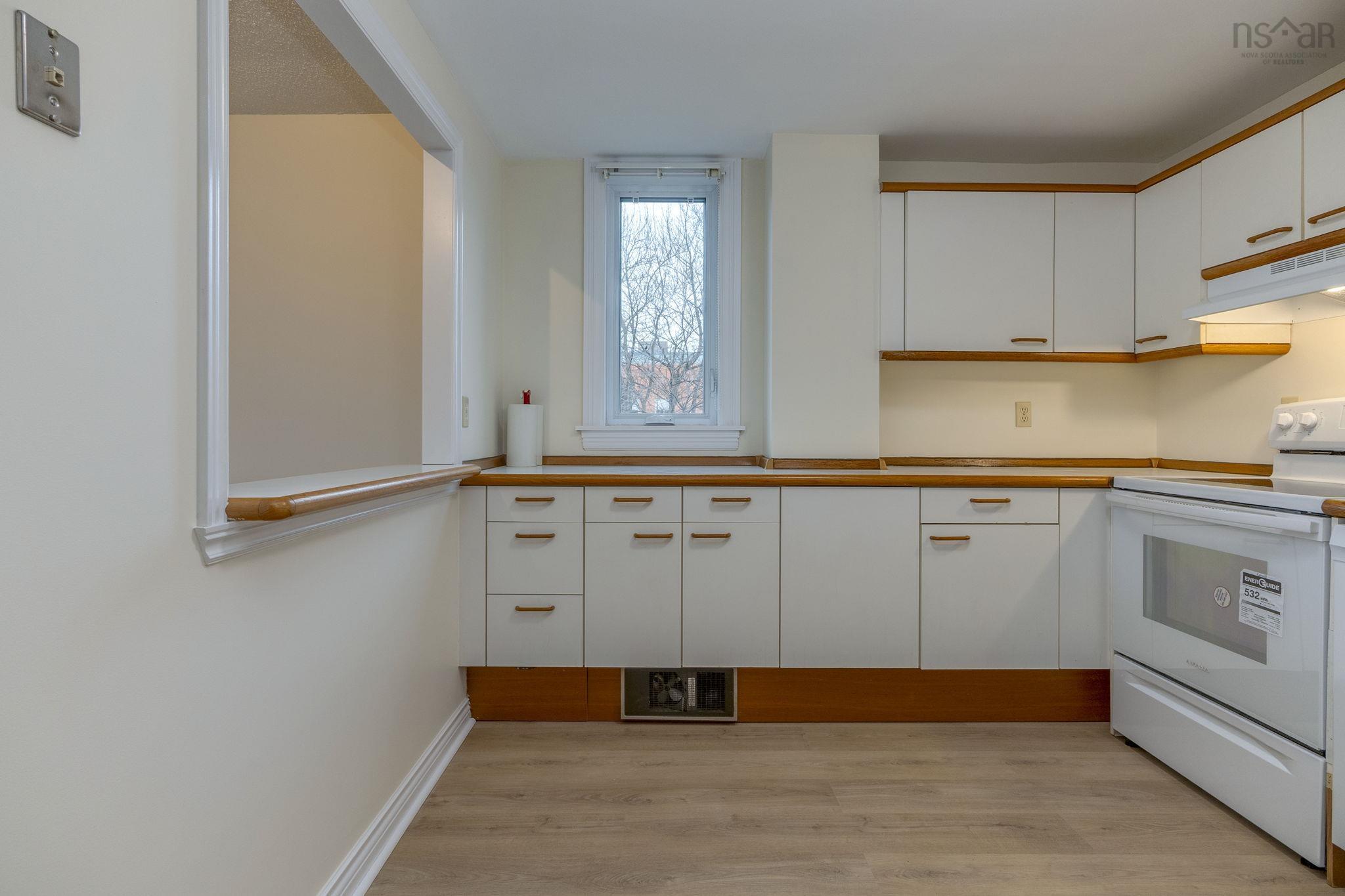 110 1350 Oxford Street, Halifax, NS (MLS 202529111)