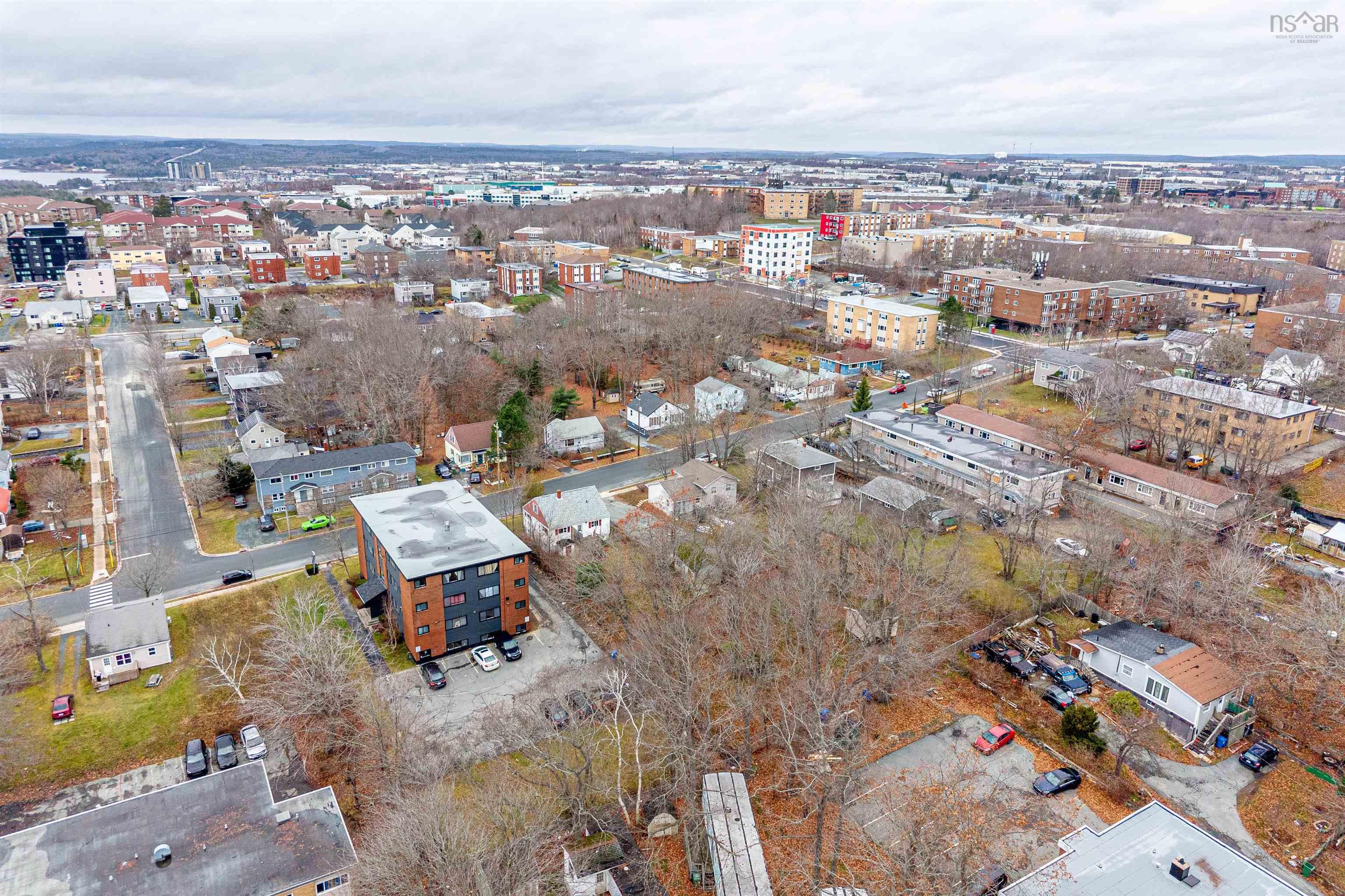 $999,800.00: 46 Primrose Street, Dartmouth