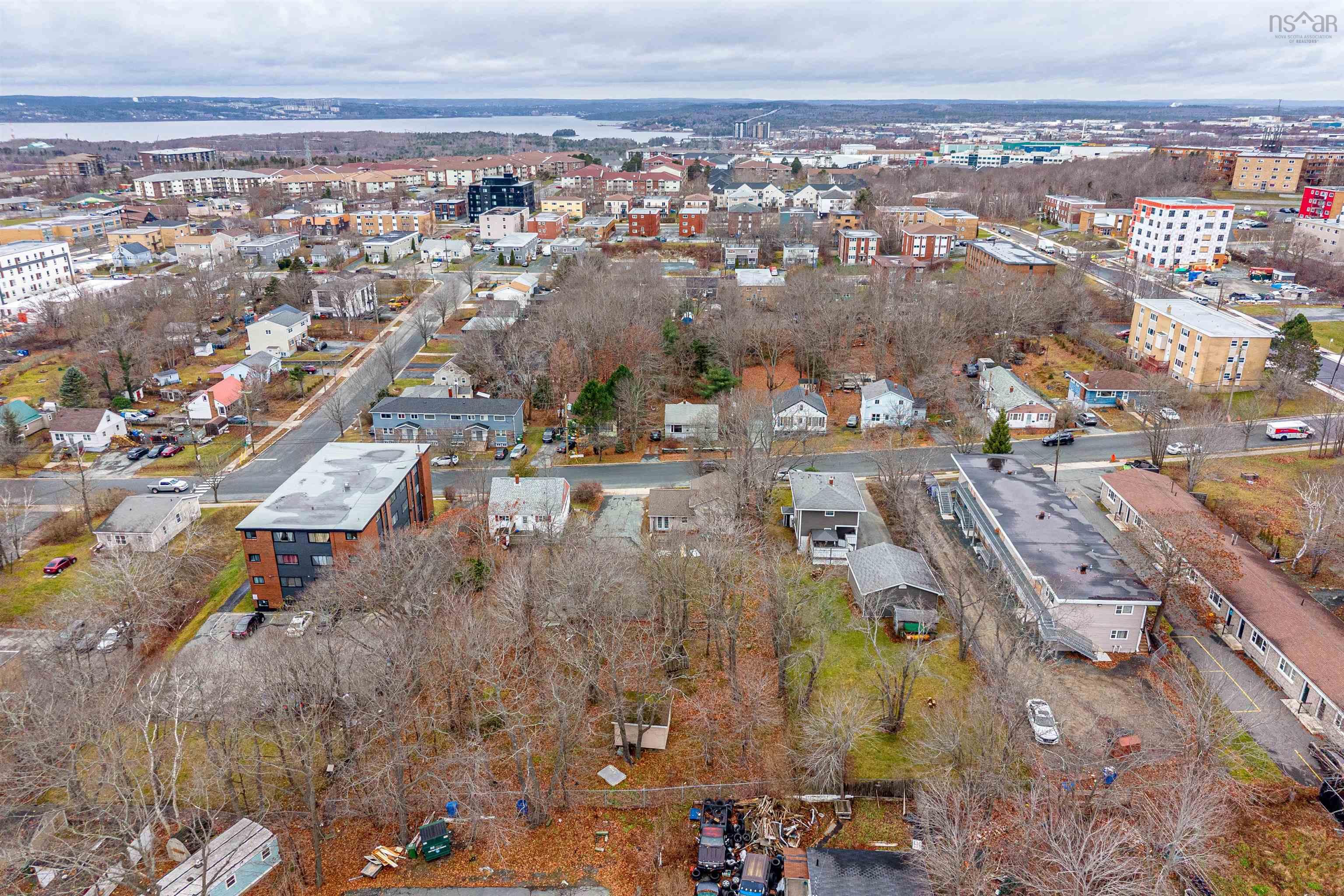 $999,800.00: 46 Primrose Street, Dartmouth