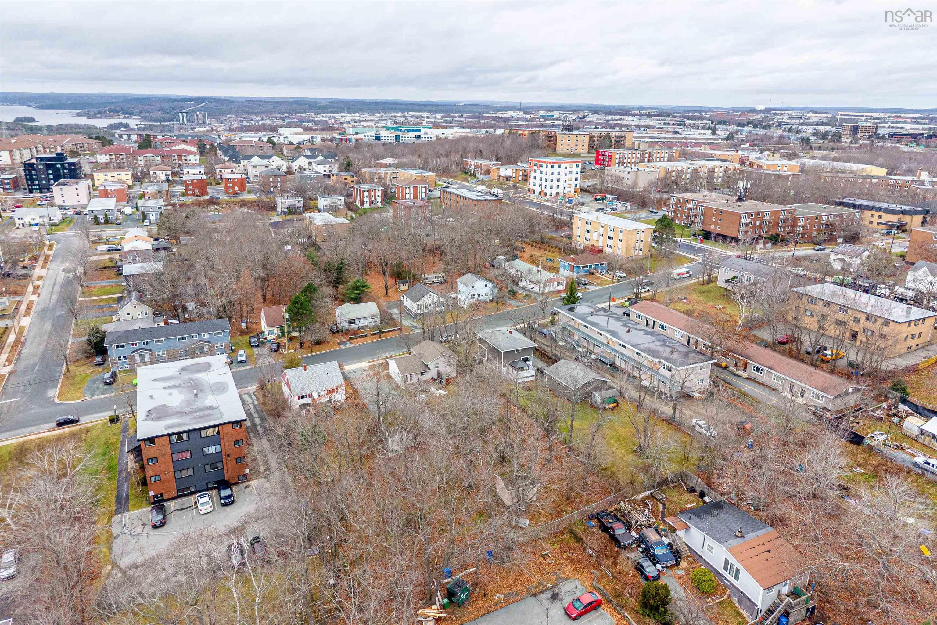 $999,800.00: 46 Primrose Street, Dartmouth