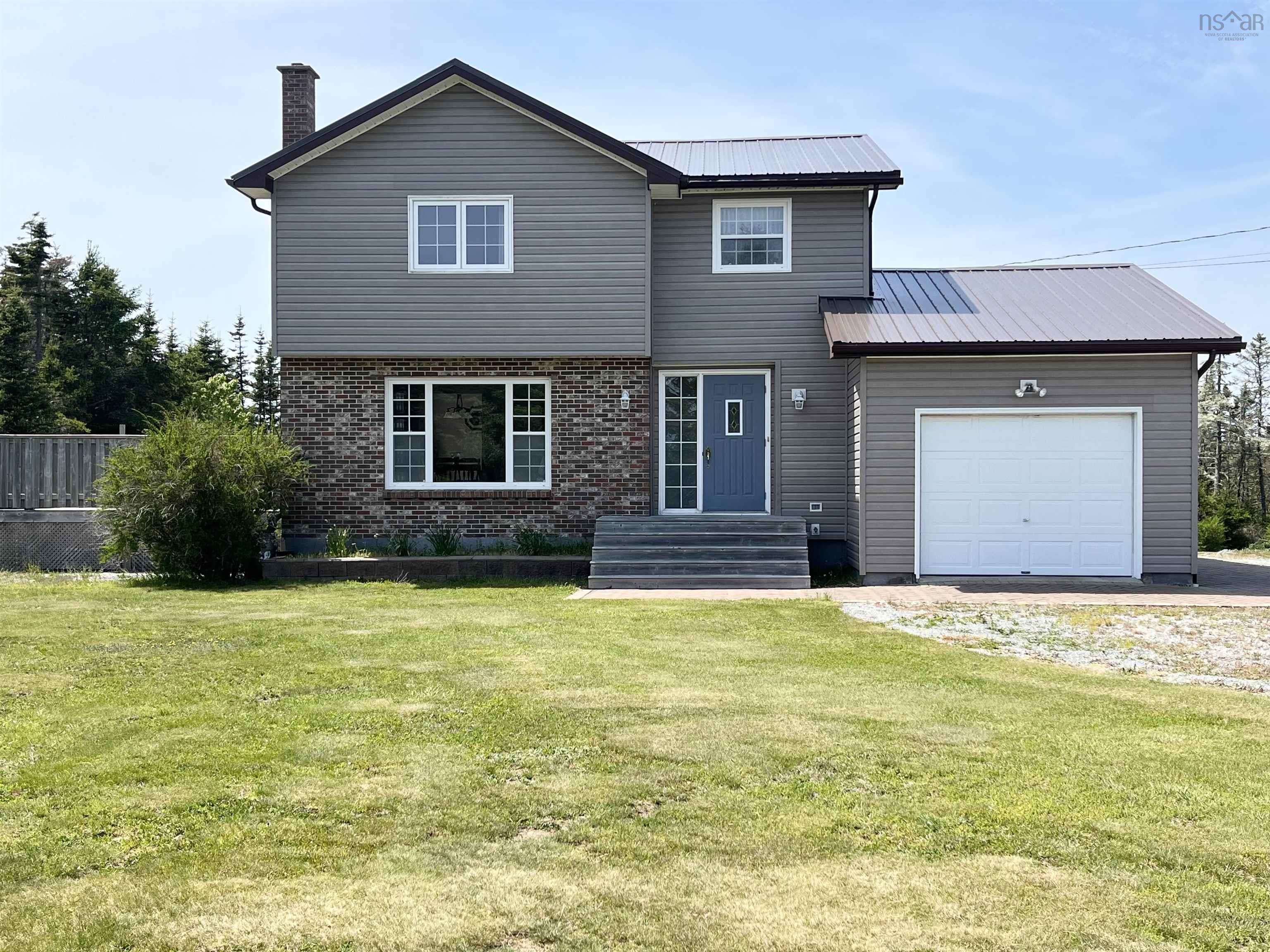 $385,000.00: 472 Centreville South Side Road, South Side