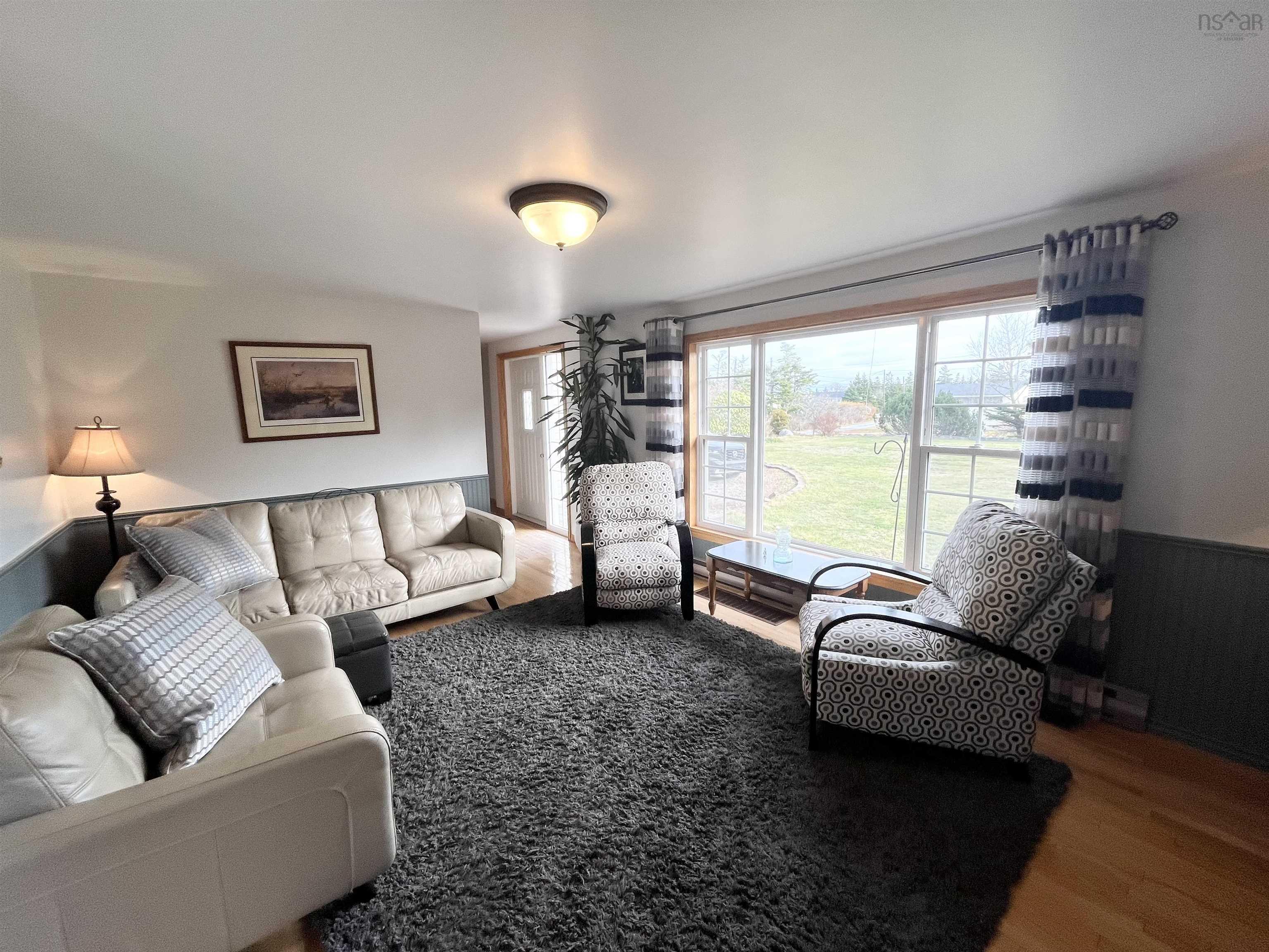 $385,000.00: 472 Centreville South Side Road, South Side