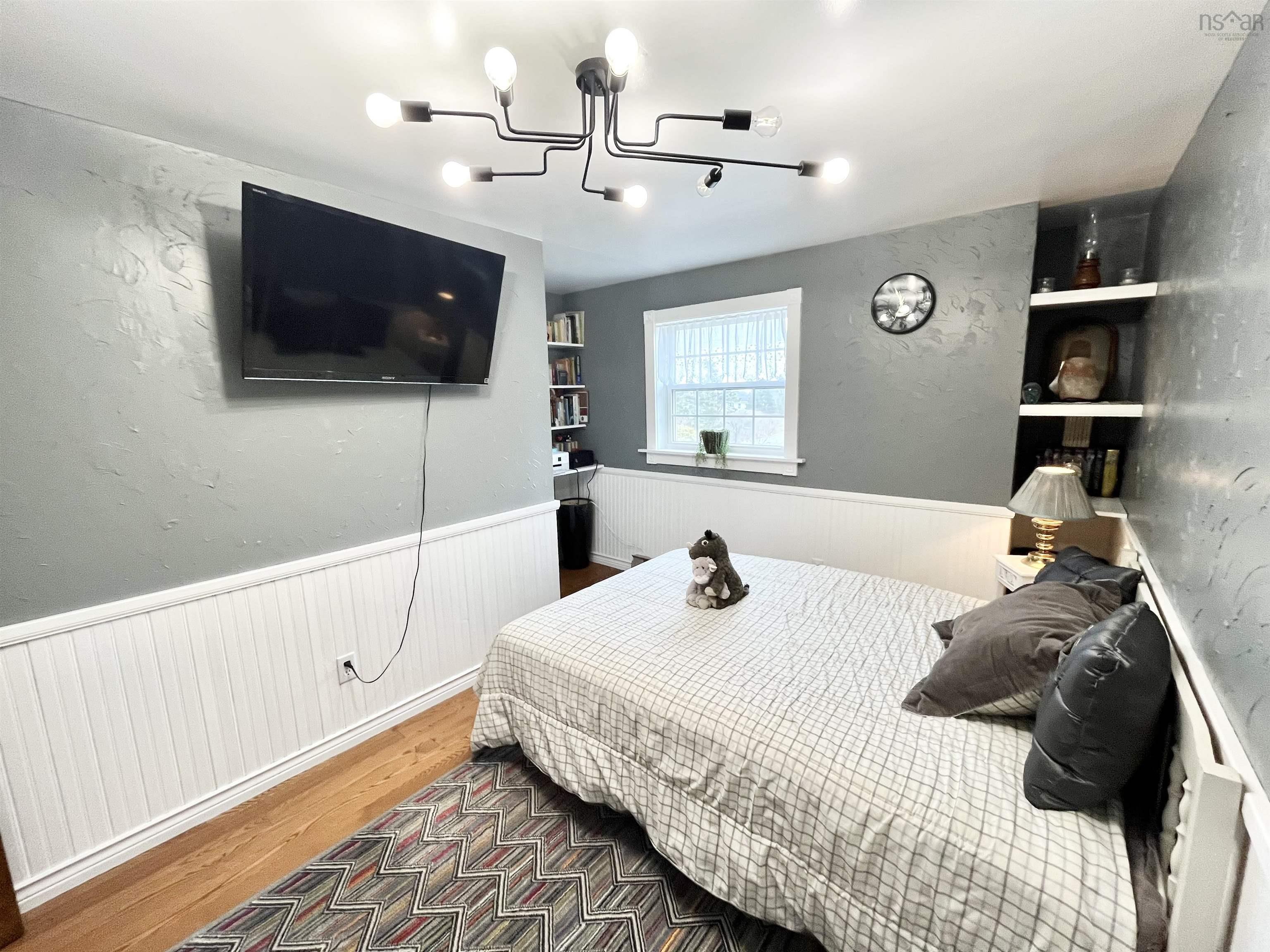 $385,000.00: 472 Centreville South Side Road, South Side