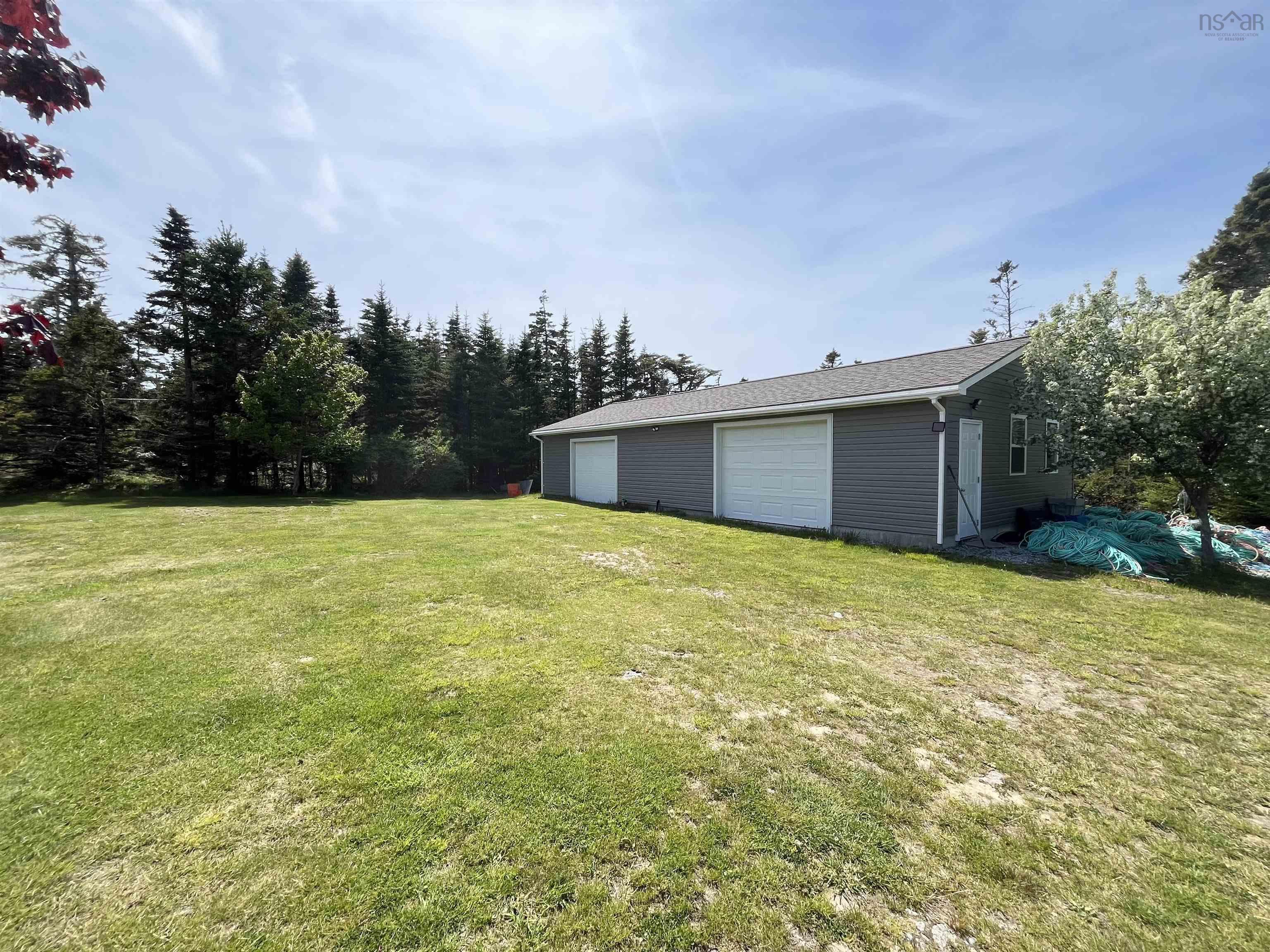 $385,000.00: 472 Centreville South Side Road, South Side