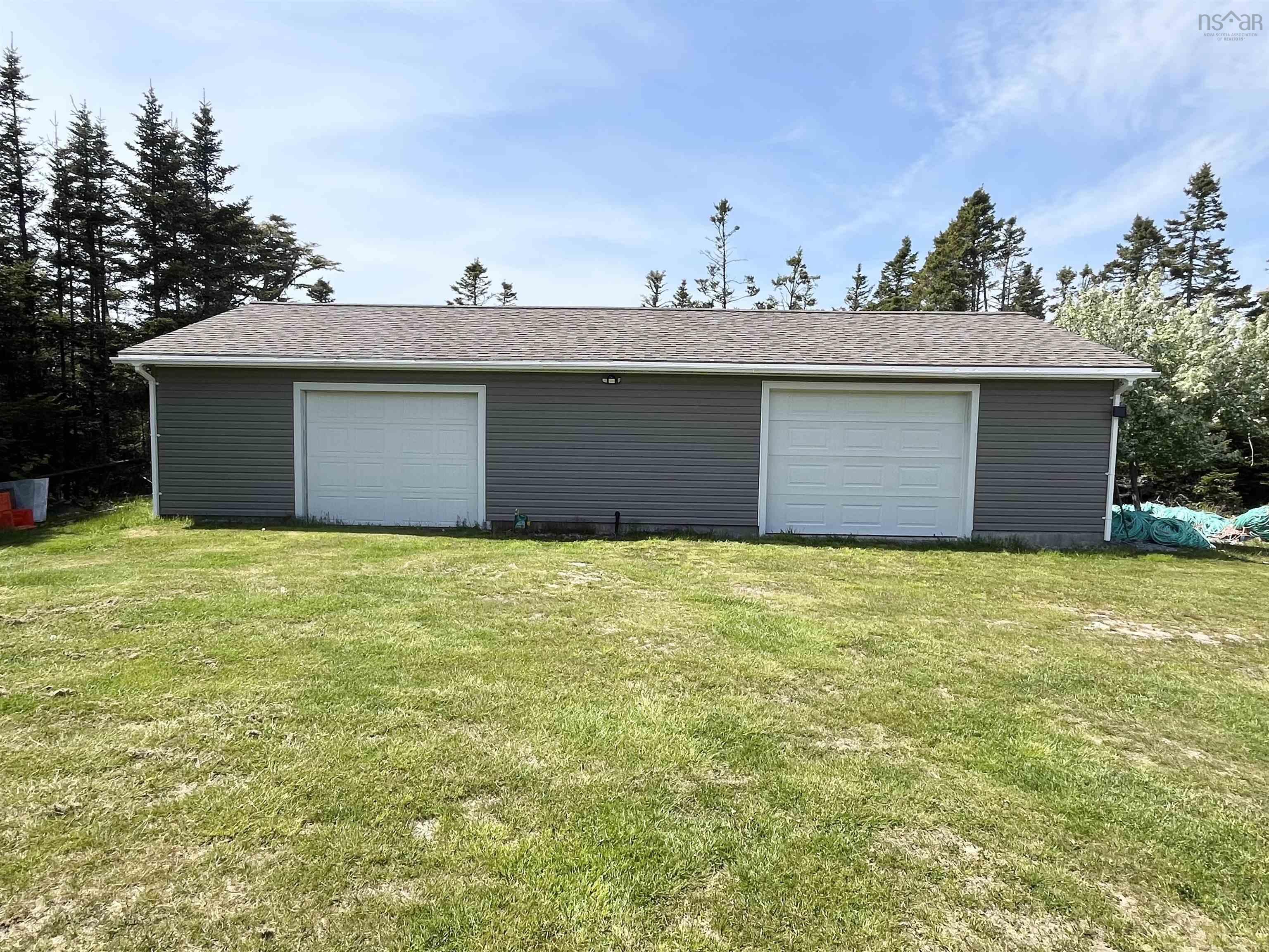 $385,000.00: 472 Centreville South Side Road, South Side