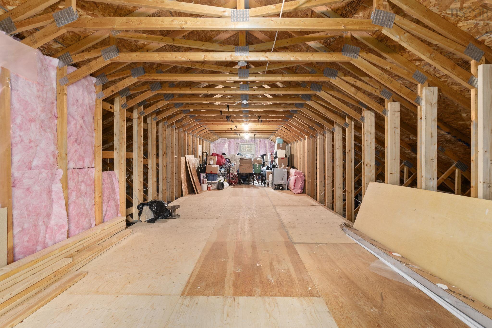 $529,900.00: 26 Willies Lane, Fox Point