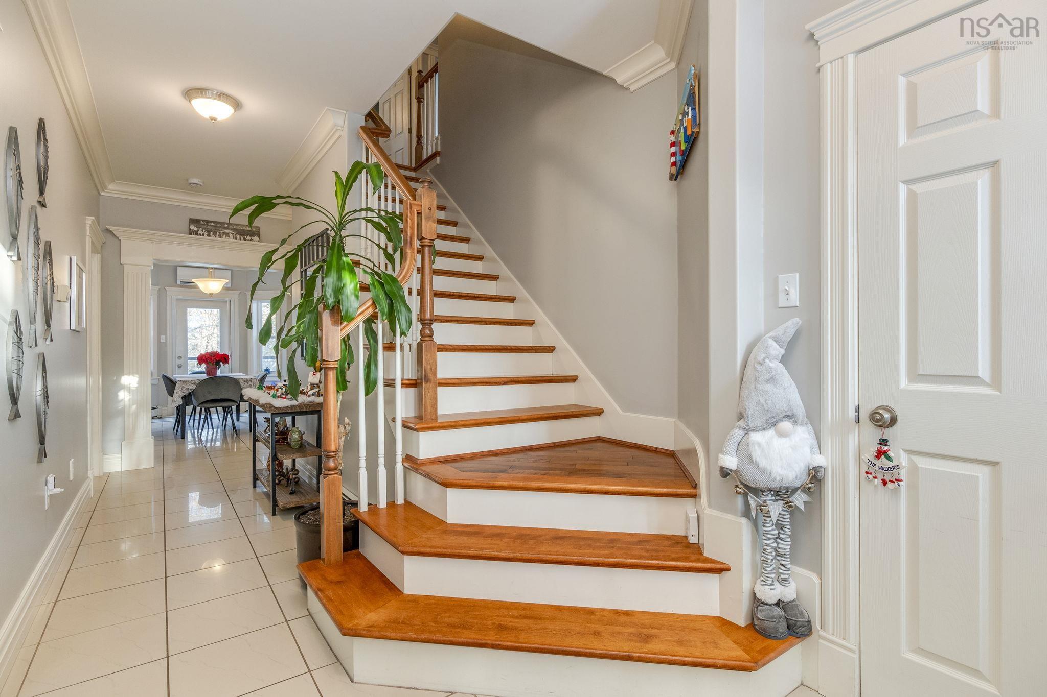 100 Freshwater Trail, Dartmouth, NS (MLS® 202529263) | Dartmouth Real Estate | RE/MAX Halifax