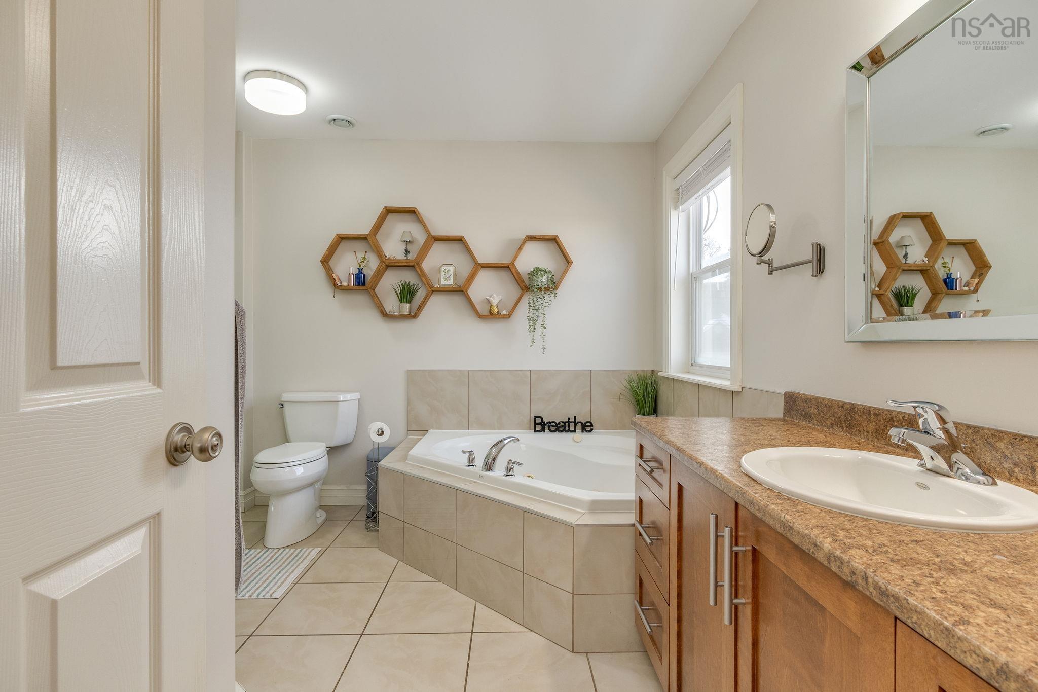 100 Freshwater Trail, Dartmouth, NS (MLS 202529263)