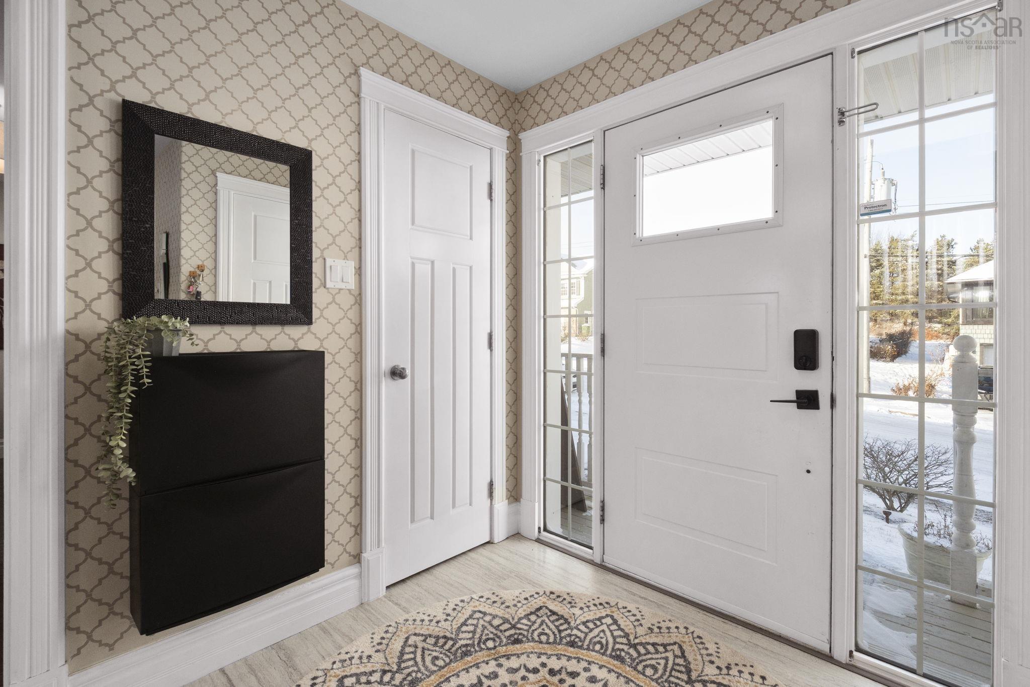 $779,000.00: 833 Basinview Drive, Bedford