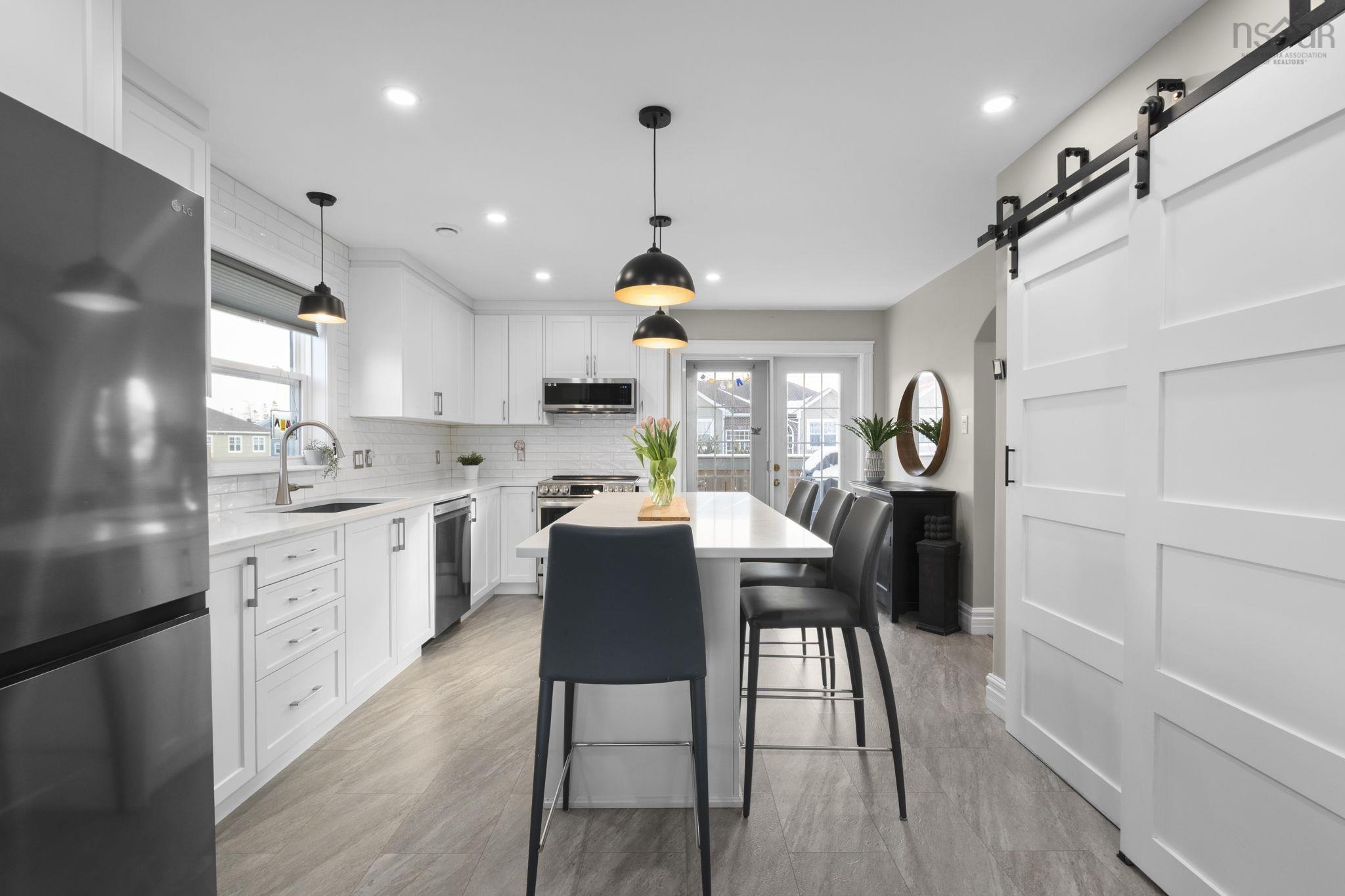 833 Basinview Drive, Bedford, NS (MLS 202529264)