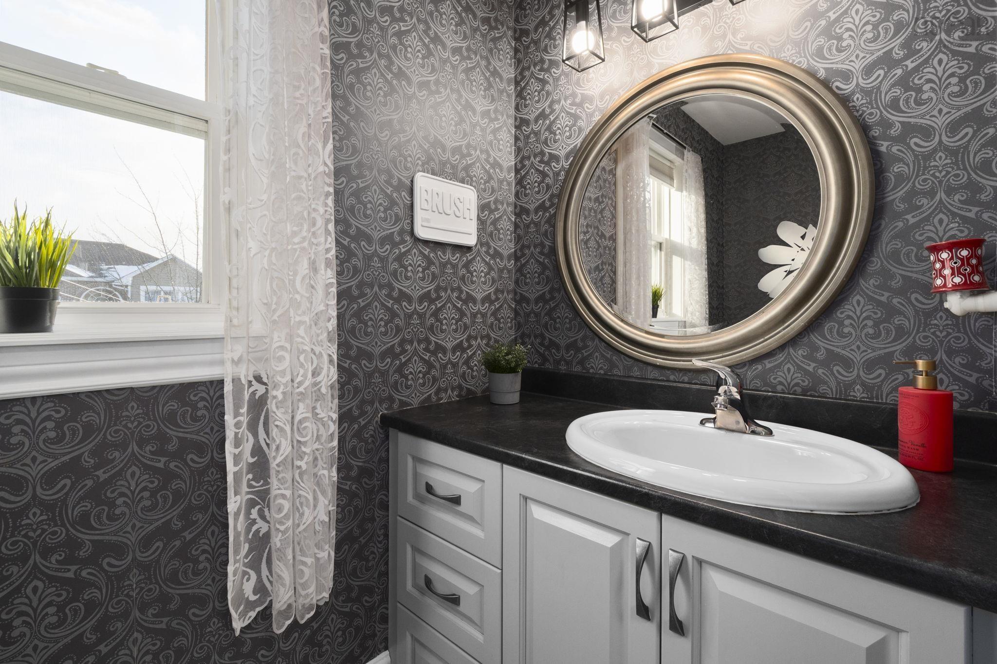 $779,000.00: 833 Basinview Drive, Bedford