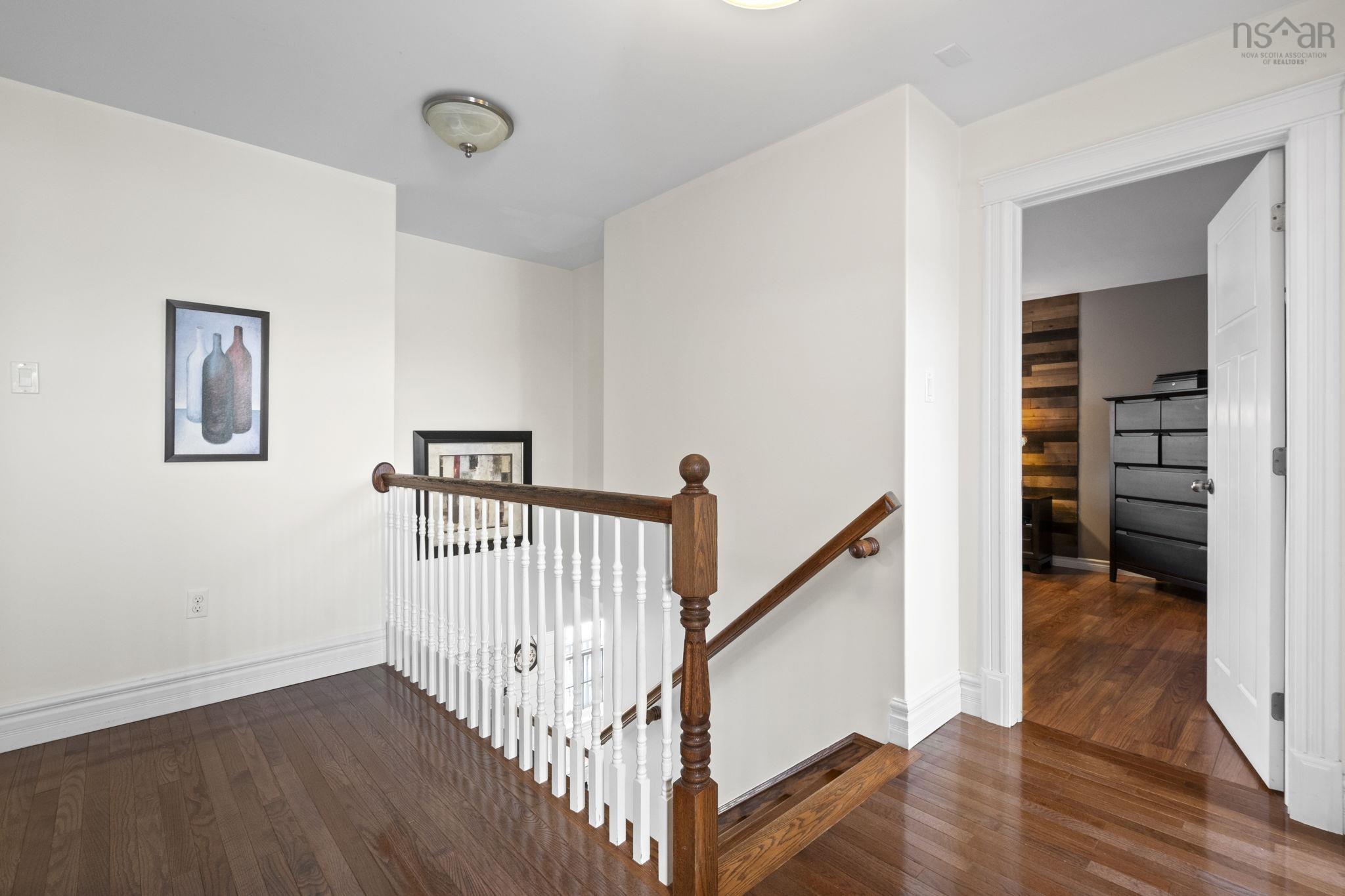 $779,000.00: 833 Basinview Drive, Bedford