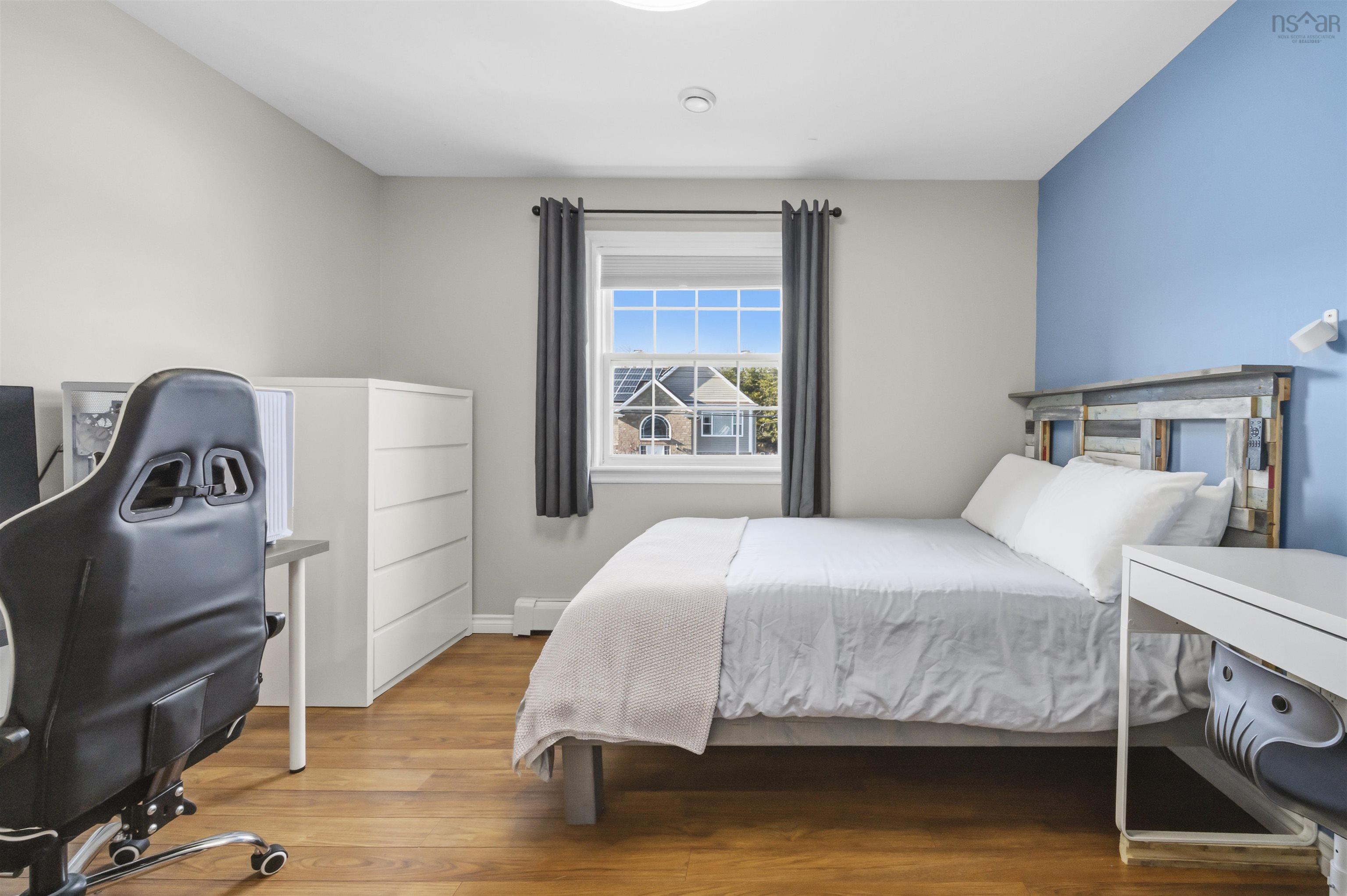 $779,000.00: 833 Basinview Drive, Bedford