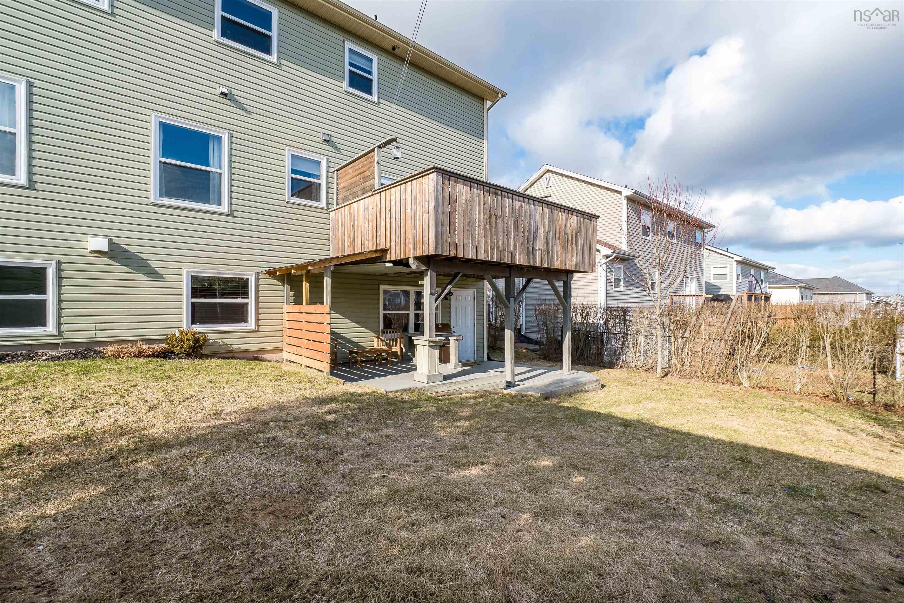 $779,000.00: 833 Basinview Drive, Bedford