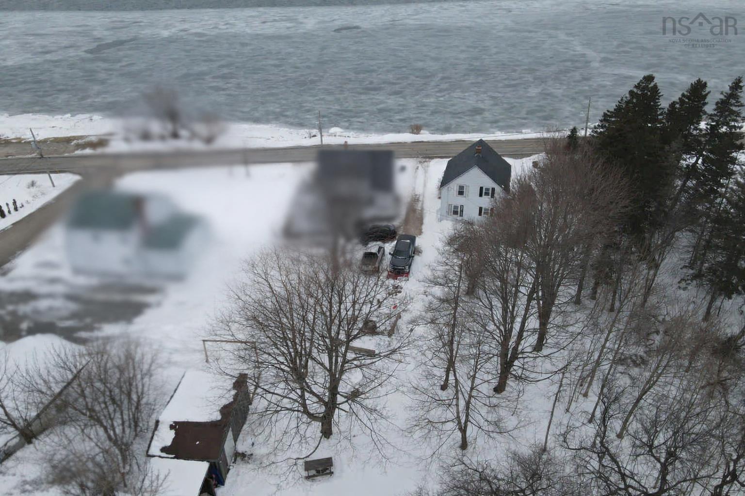 $299,900.00: 2345 Highway 239 Highway, Point Edward