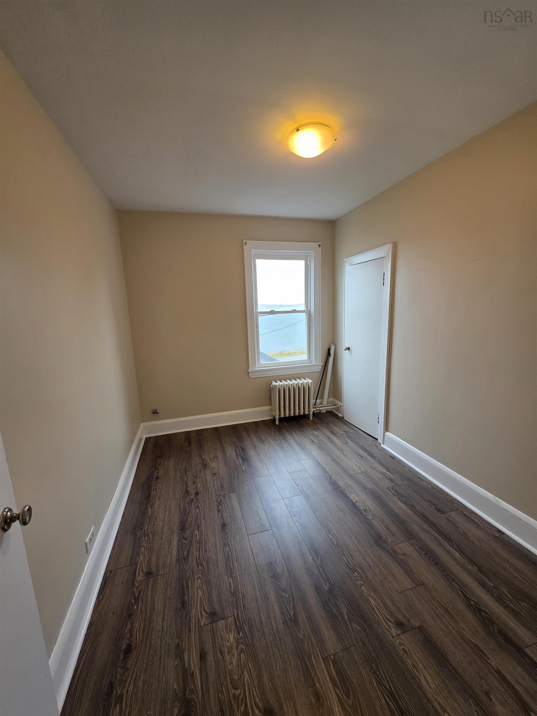 $299,900.00: 2345 Highway 239 Highway, Point Edward