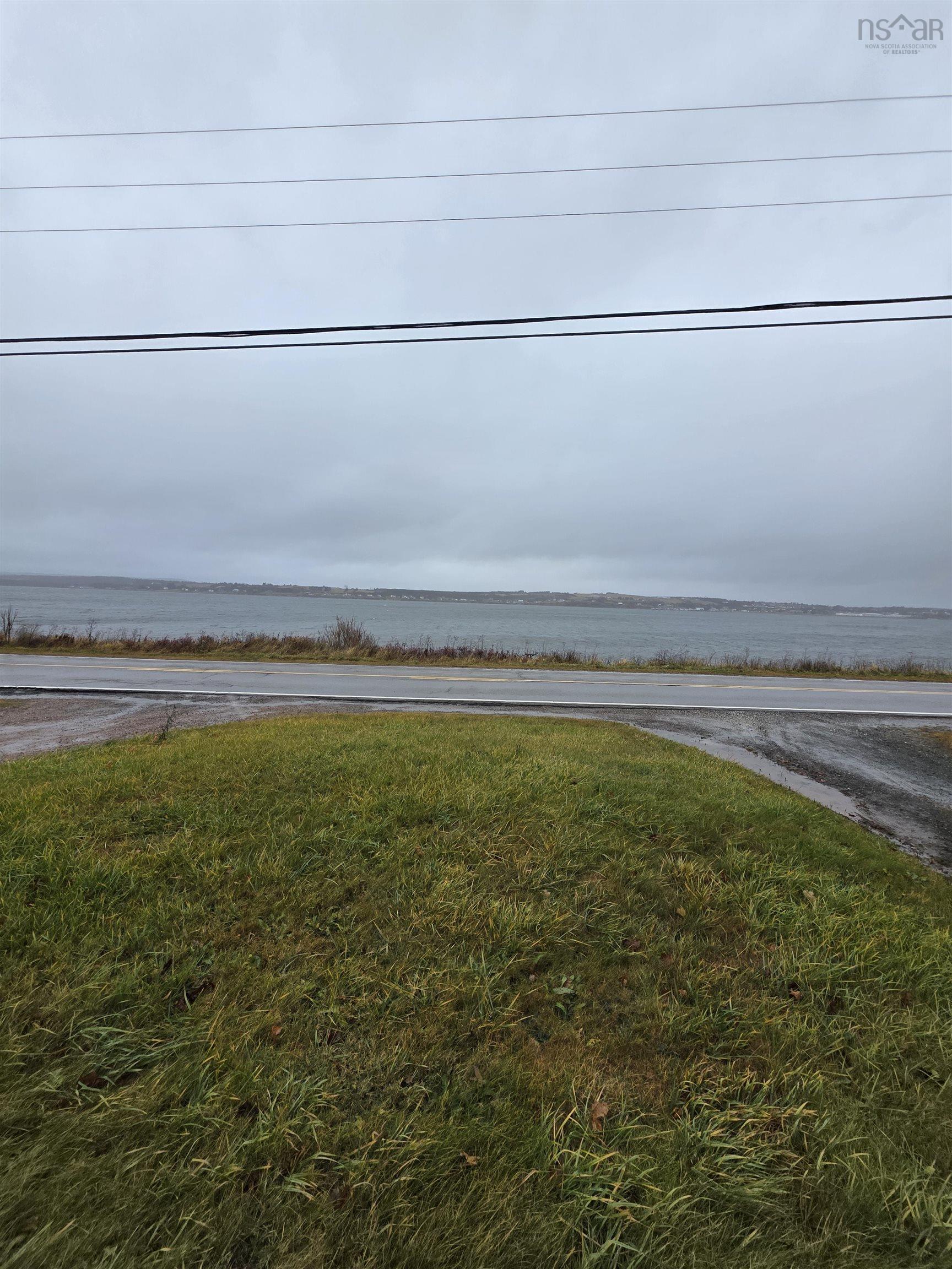 $299,900.00: 2345 Highway 239 Highway, Point Edward