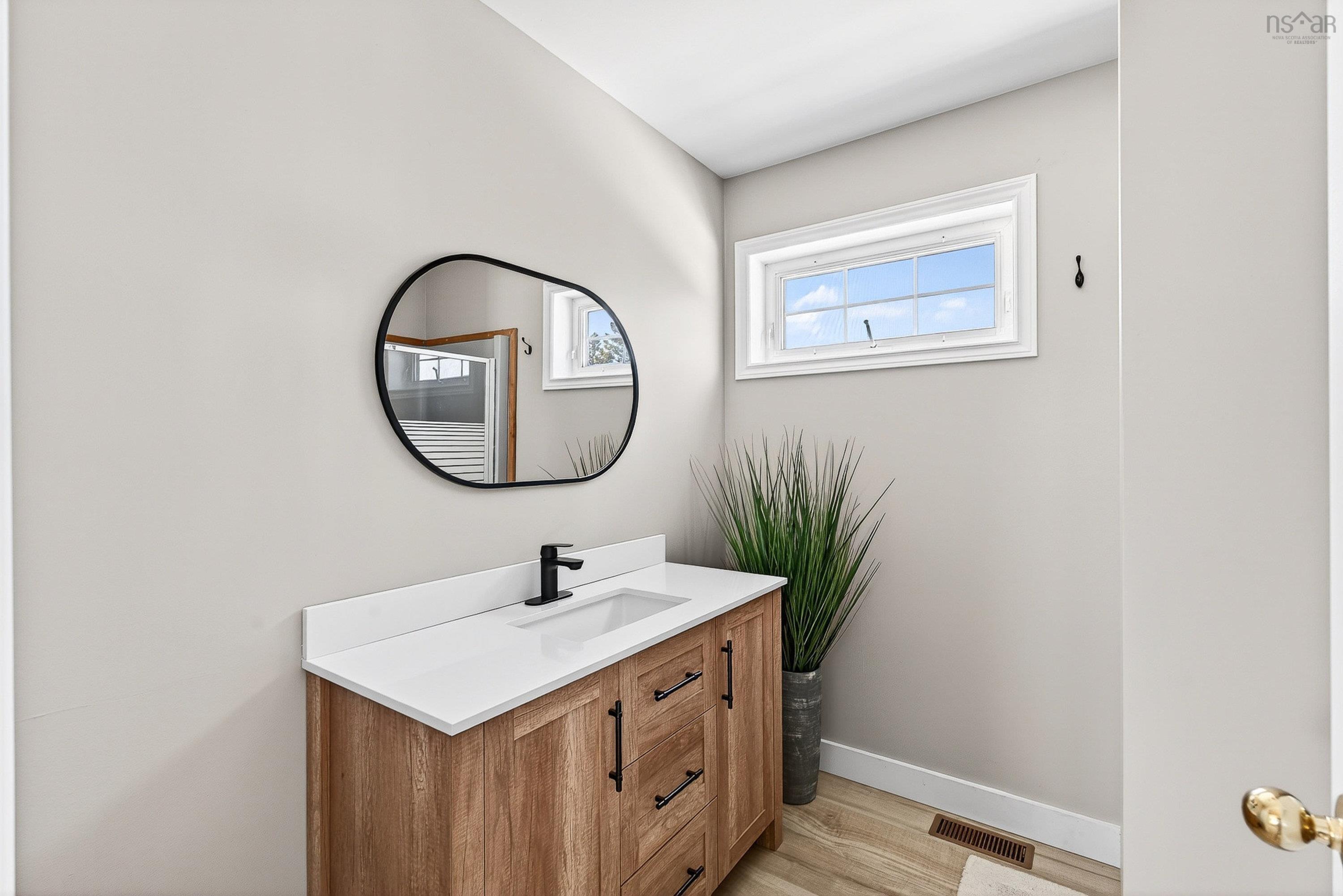 $584,999.00: 168 Highway 307, Wentworth