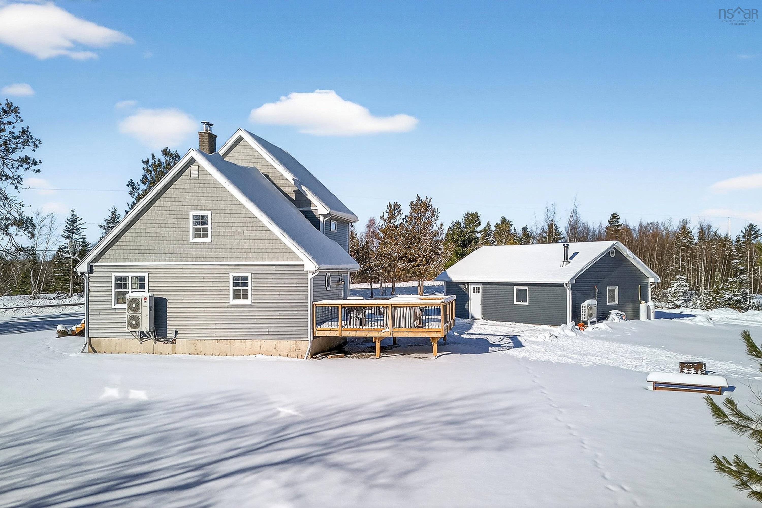 $584,999.00: 168 Highway 307, Wentworth