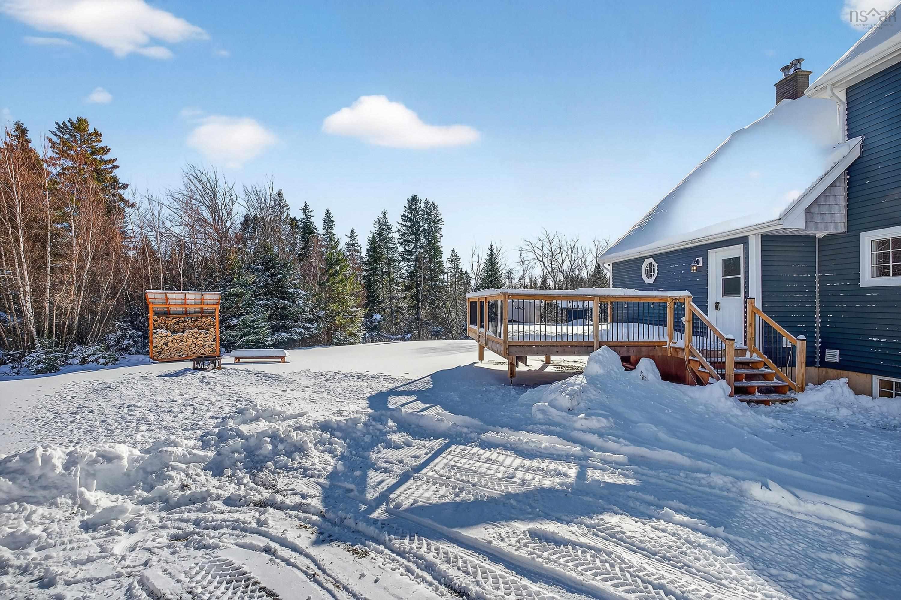 $584,999.00: 168 Highway 307, Wentworth