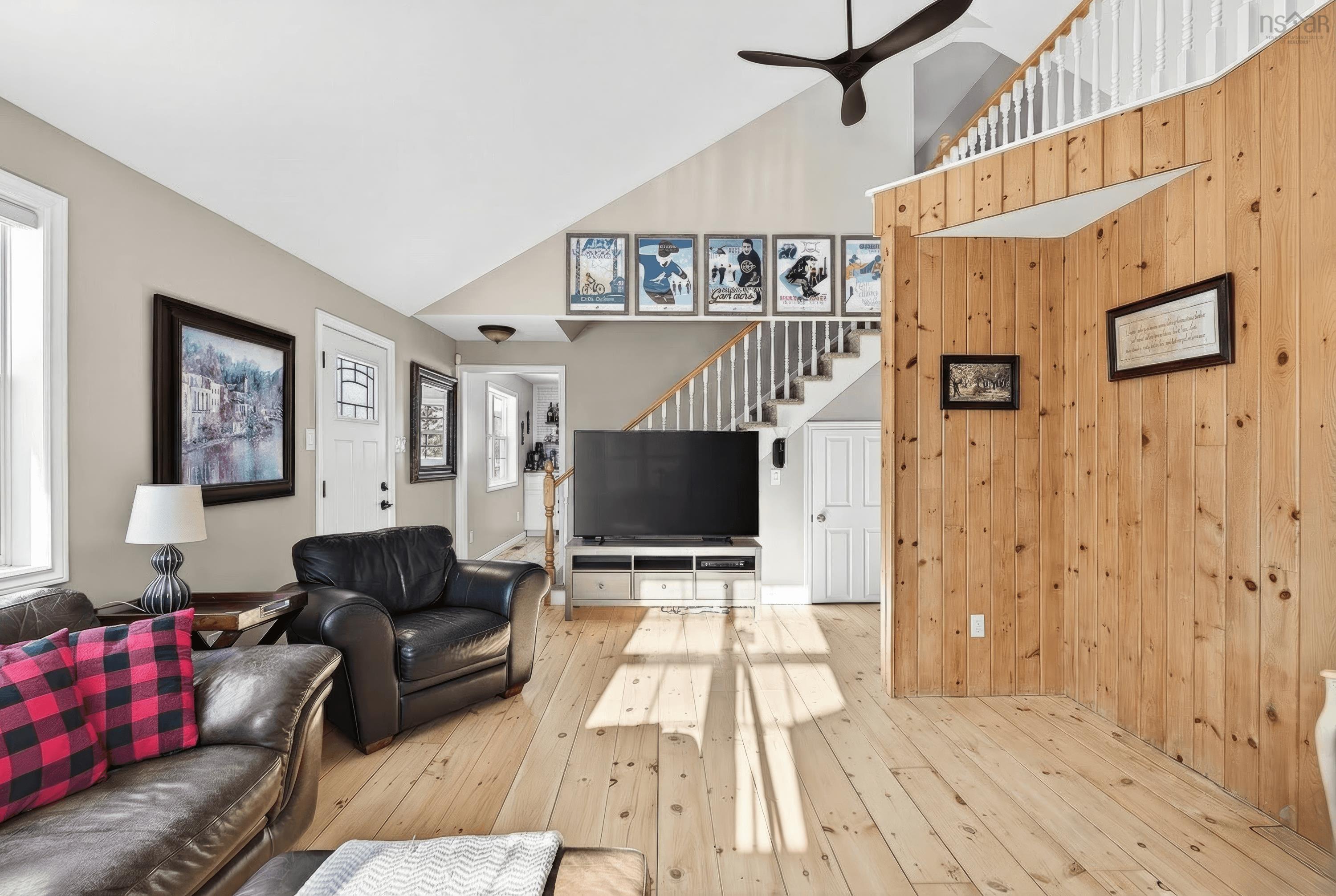 $584,999.00: 168 Highway 307, Wentworth