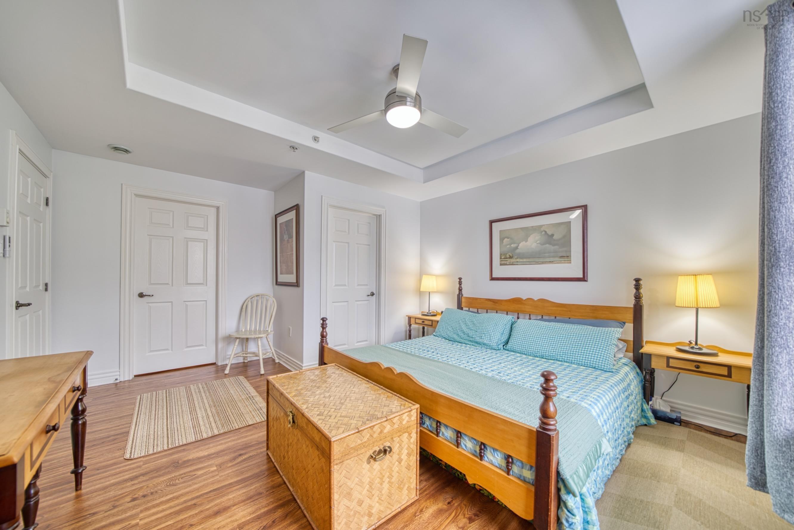 $469,000.00: 304 476 Main Street, Mahone Bay