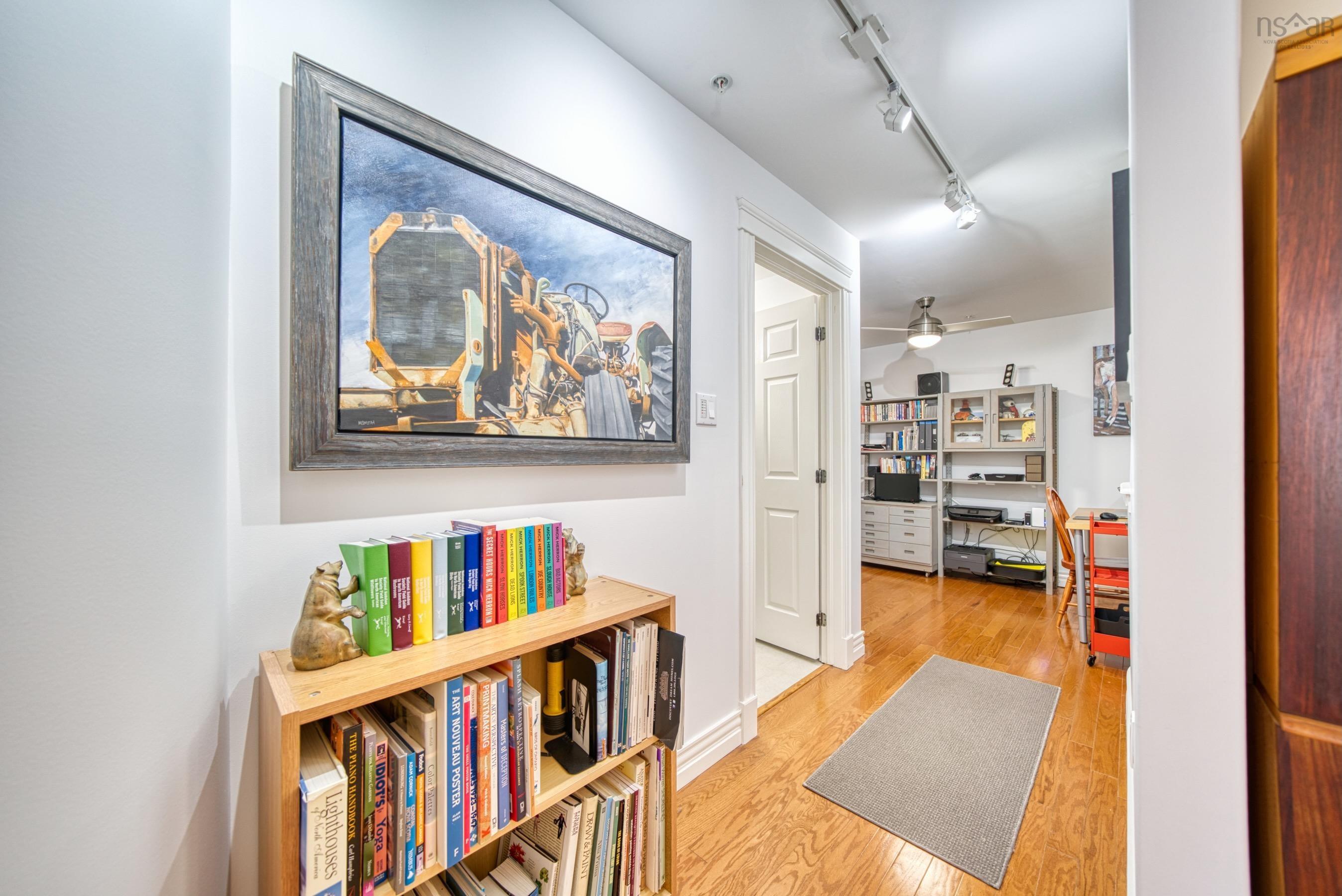 $439,000.00: 304 476 Main Street, Mahone Bay