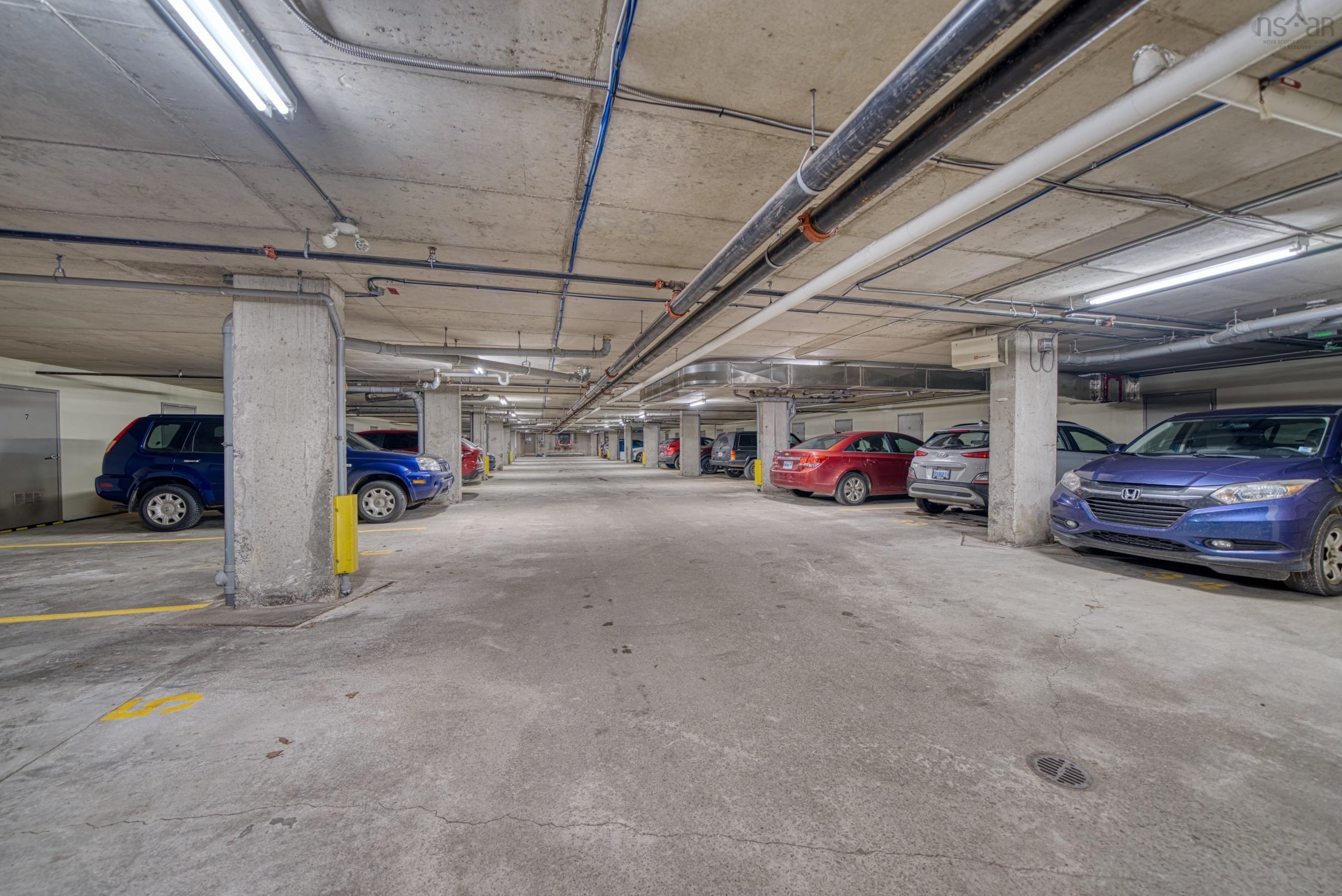 $469,000.00: 304 476 Main Street, Mahone Bay