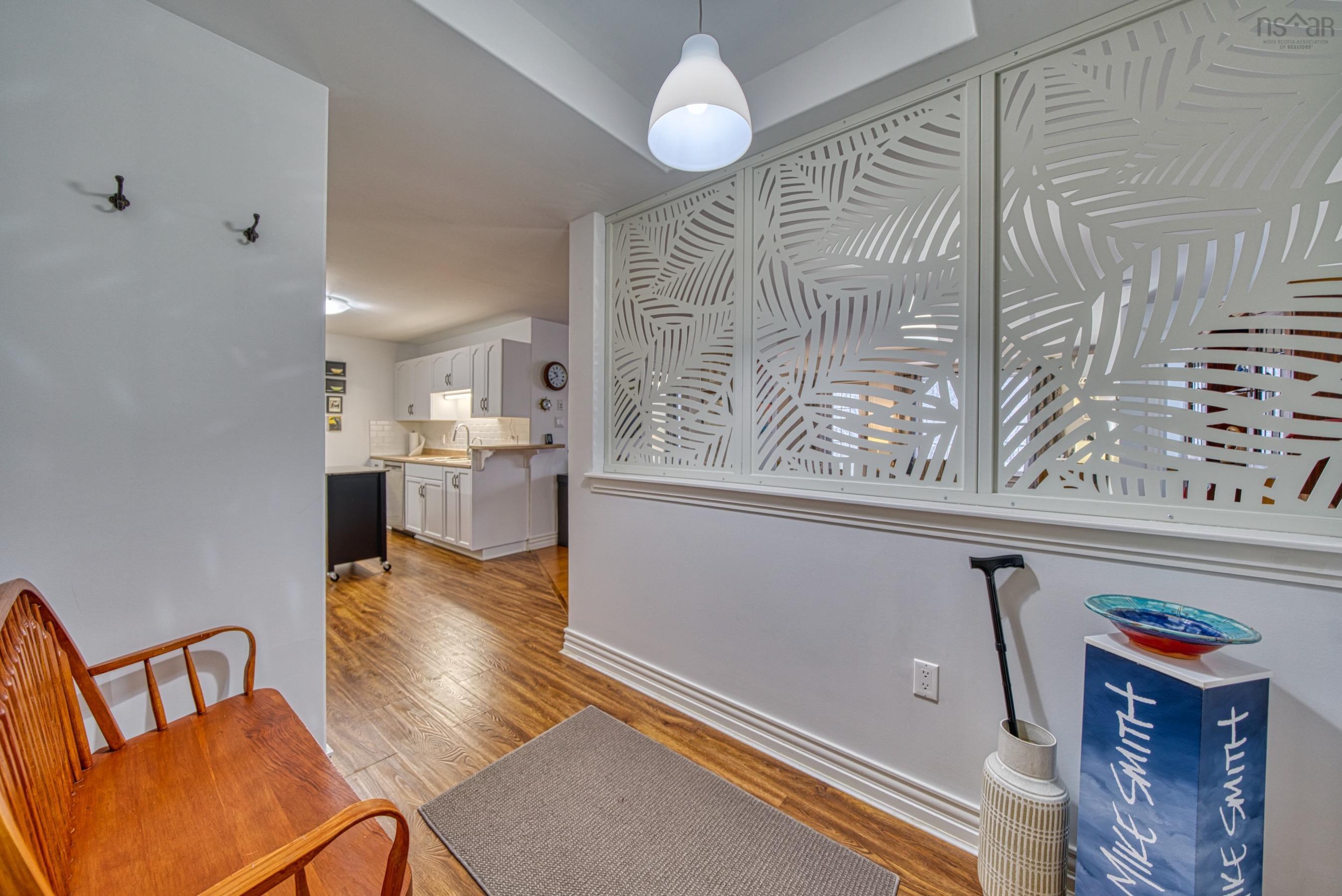 $469,000.00: 304 476 Main Street, Mahone Bay