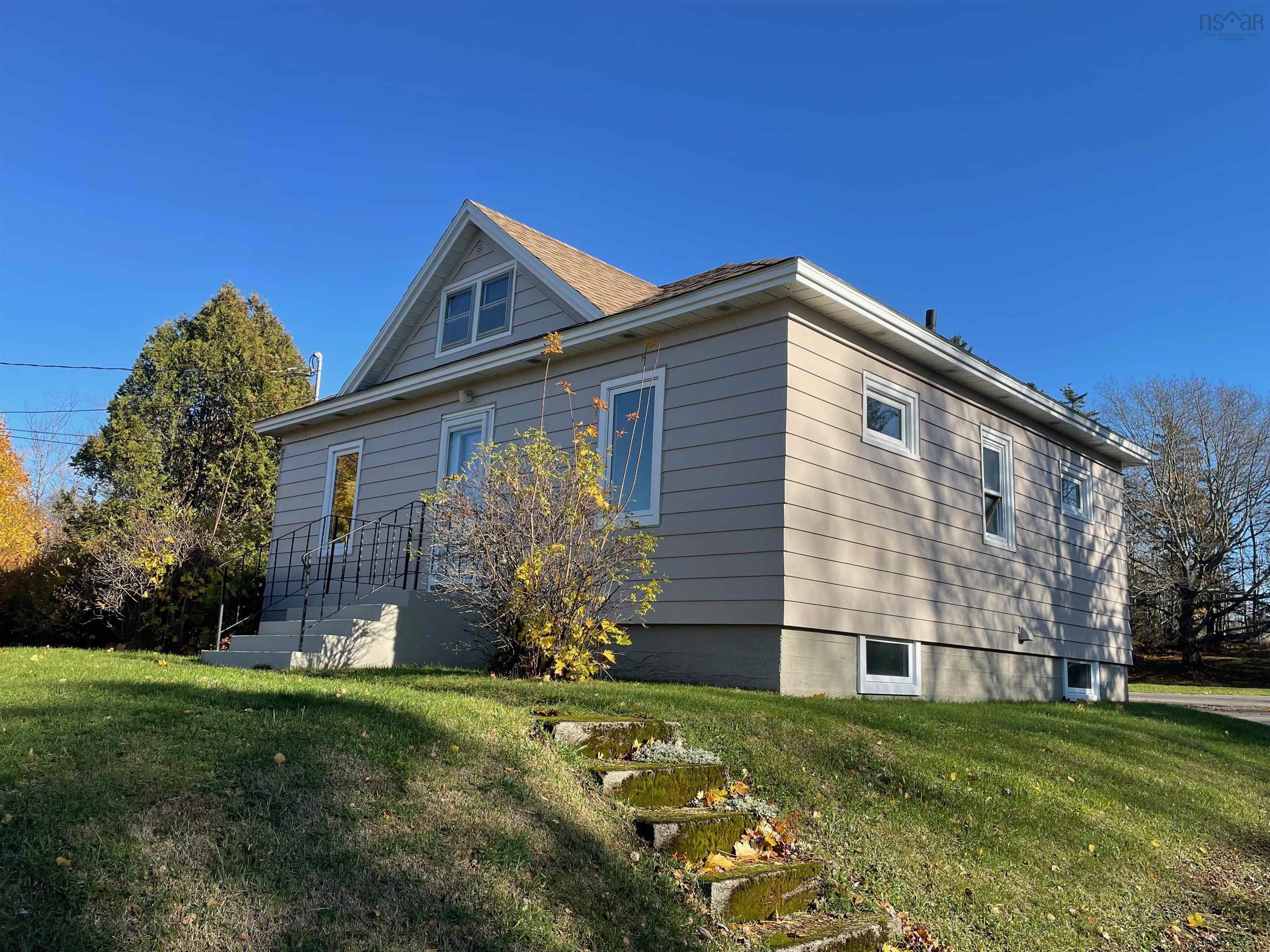 $295,000.00: 17 Howie Drive, Sydney River