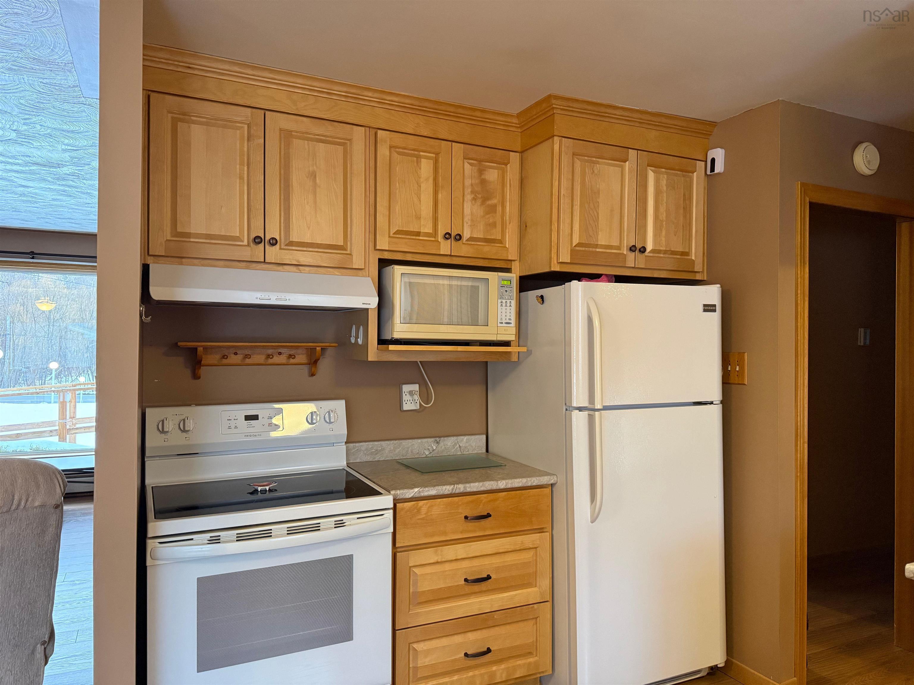 $529,900.00: 5469 Little Harbour Road, Little Harbour