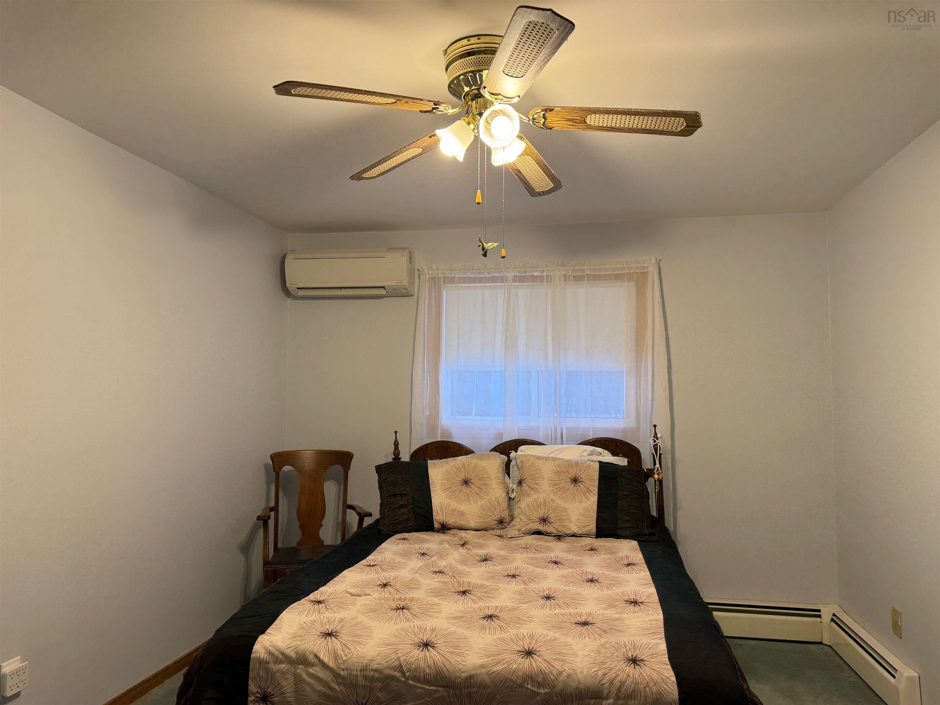 $529,900.00: 5469 Little Harbour Road, Little Harbour