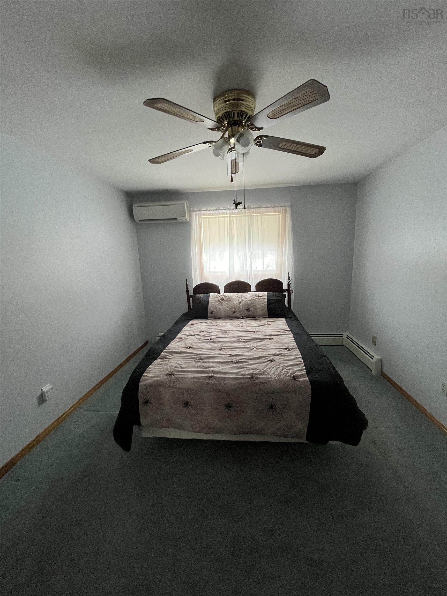 $529,900.00: 5469 Little Harbour Road, Little Harbour