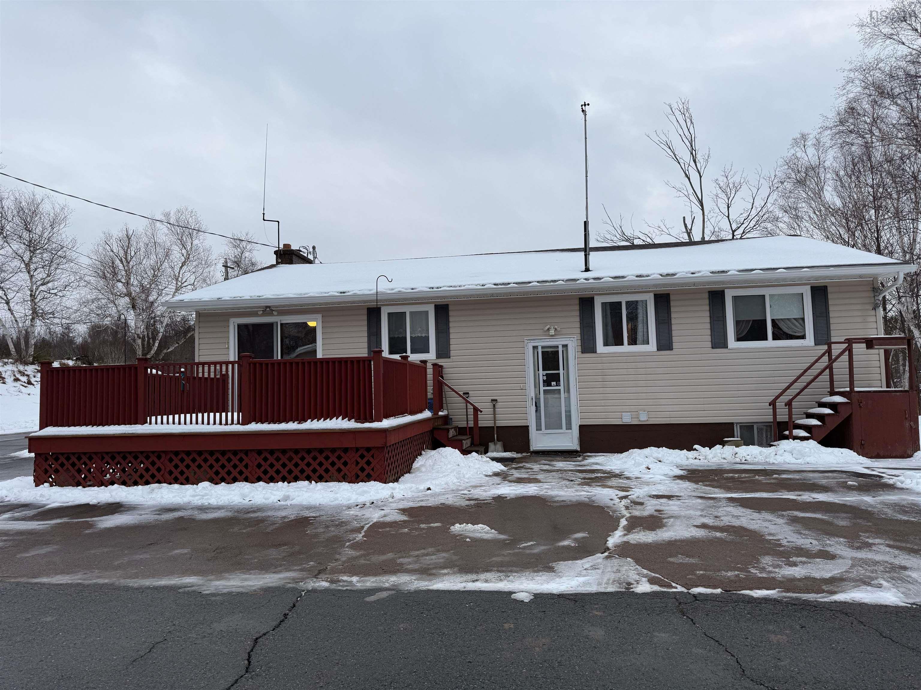 $529,900.00: 5469 Little Harbour Road, Little Harbour