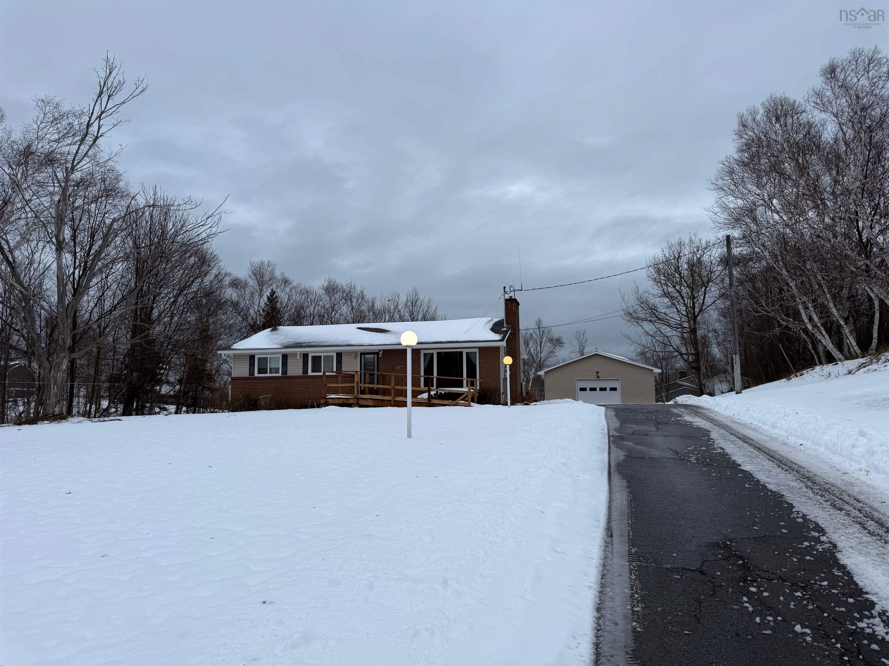 $529,900.00: 5469 Little Harbour Road, Little Harbour