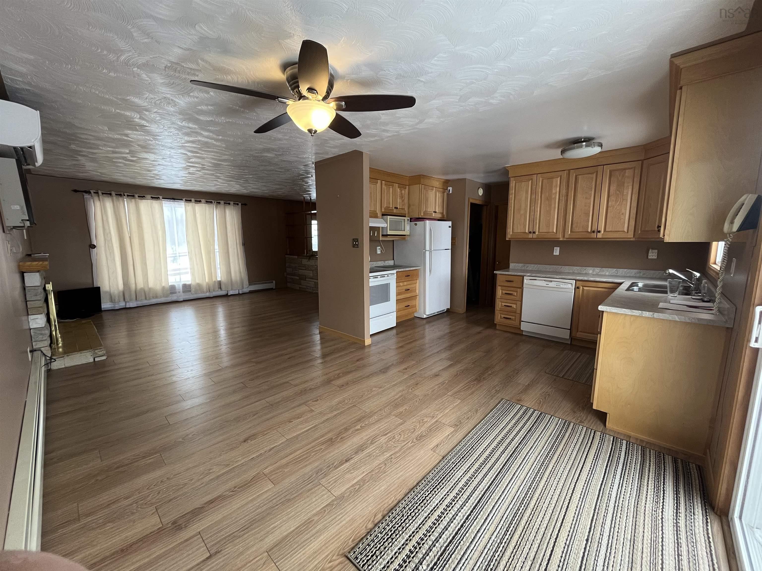 $499,900.00: 5469 Little Harbour Road, Little Harbour